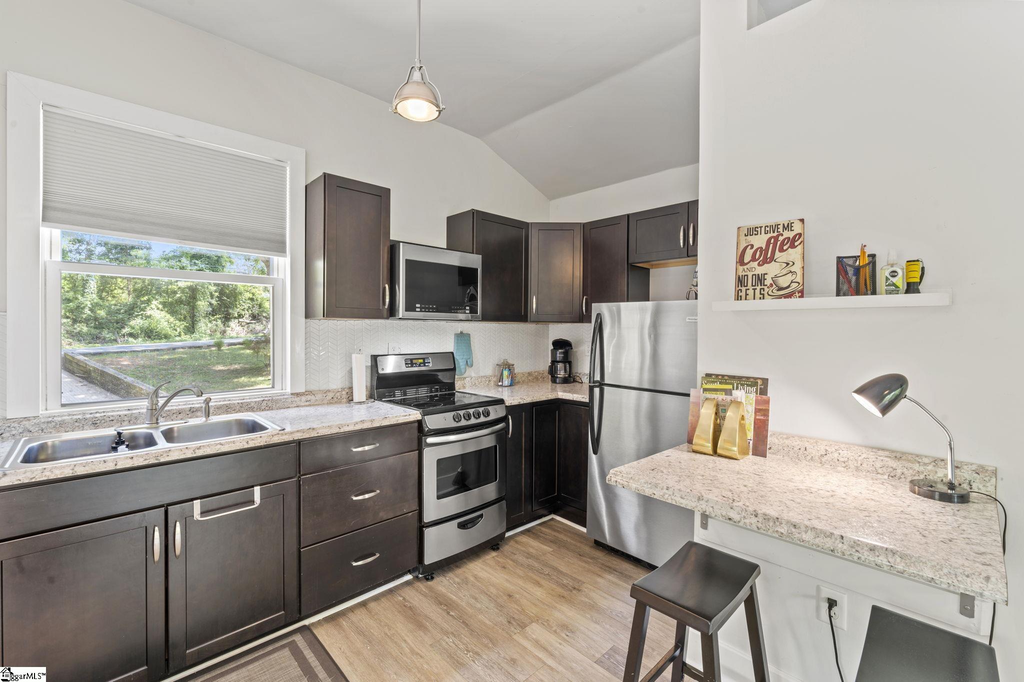 119 W Victoria Road Spartanburg, SC 29301