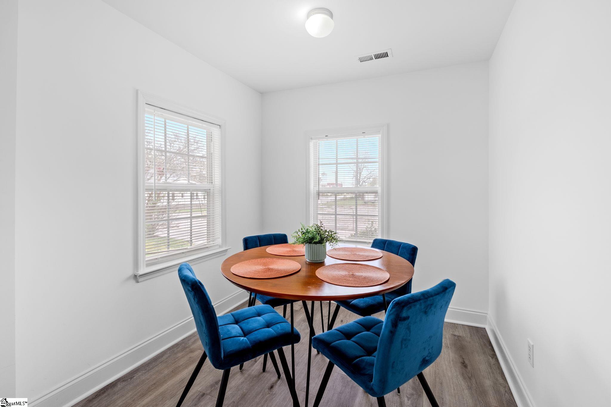 900 Green Avenue Greenville, SC 29605