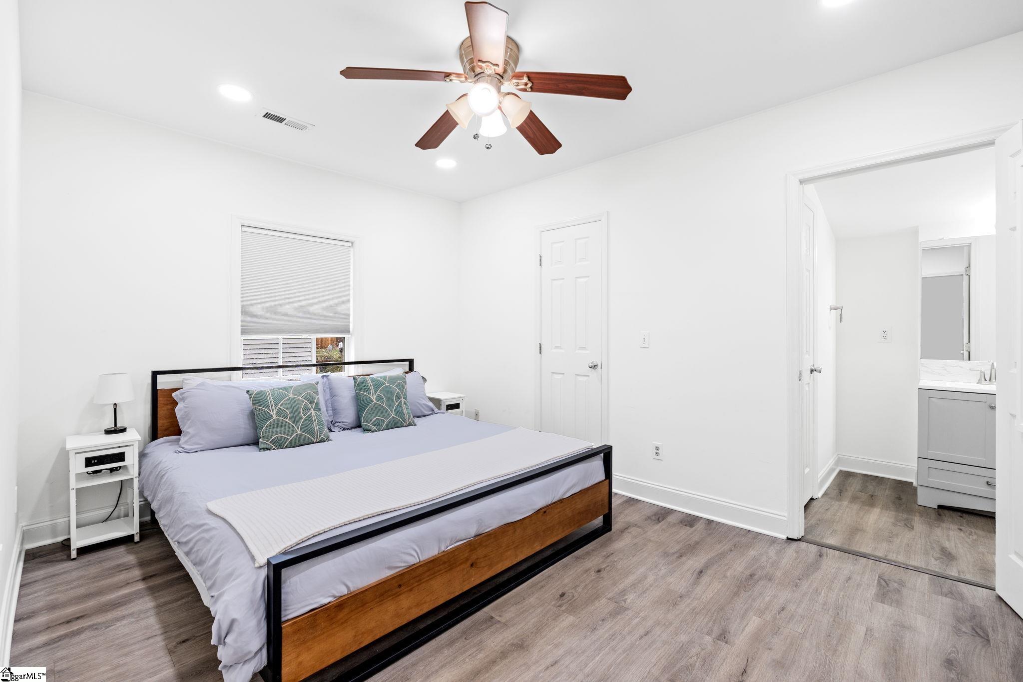 900 Green Avenue Greenville, SC 29605