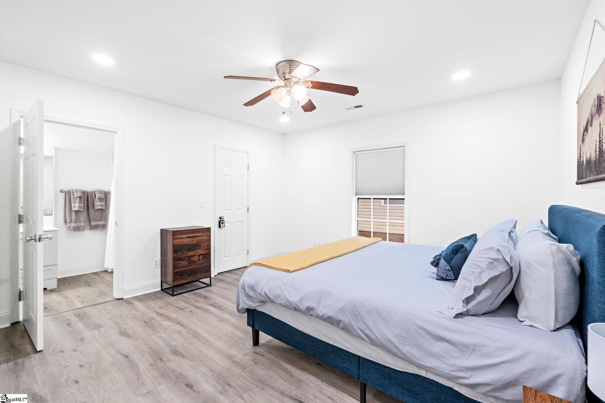 900 Green Avenue Greenville, SC 29605