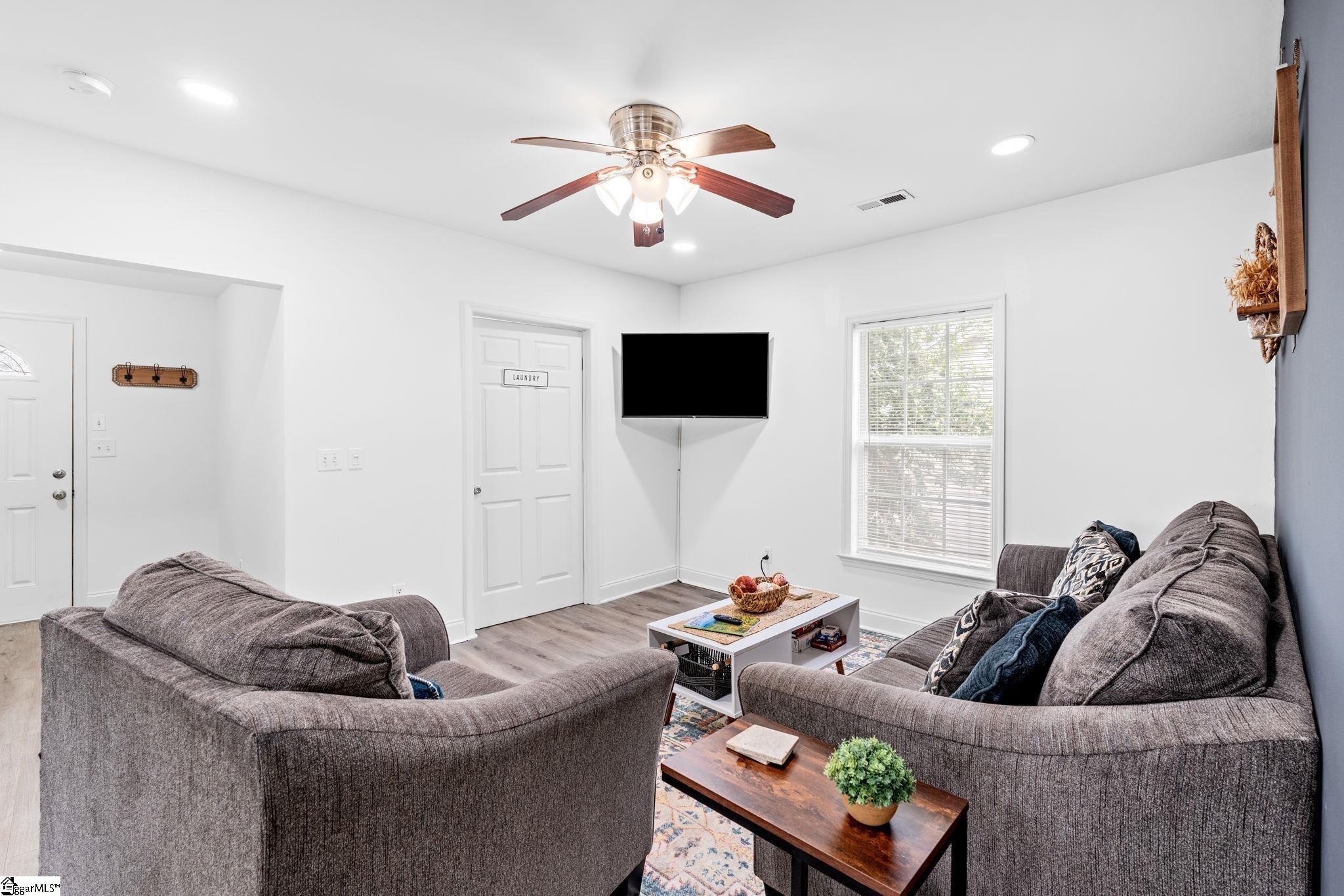 900 Green Avenue Greenville, SC 29605