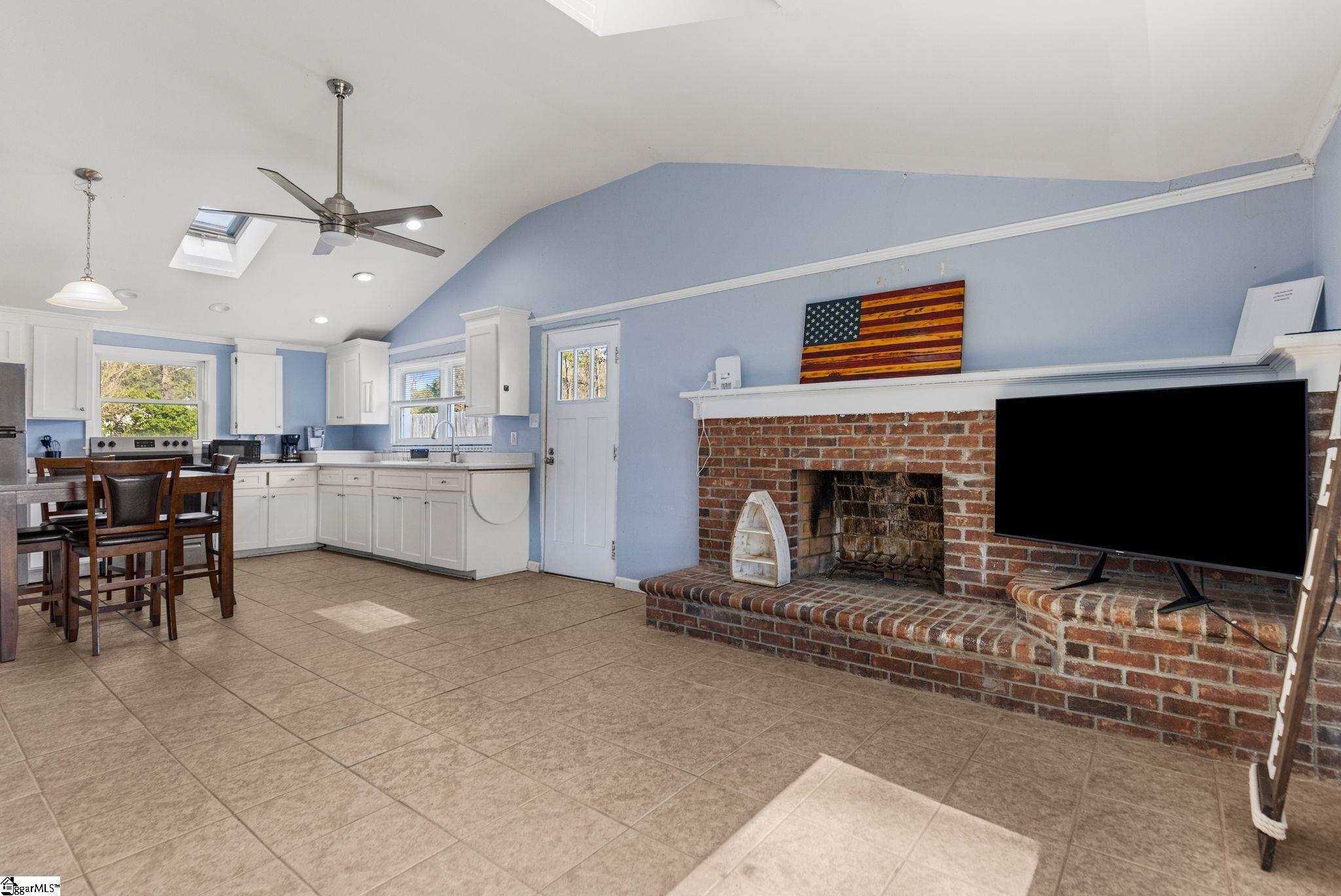 414 Shrine Club Road Greenwood, SC 29649