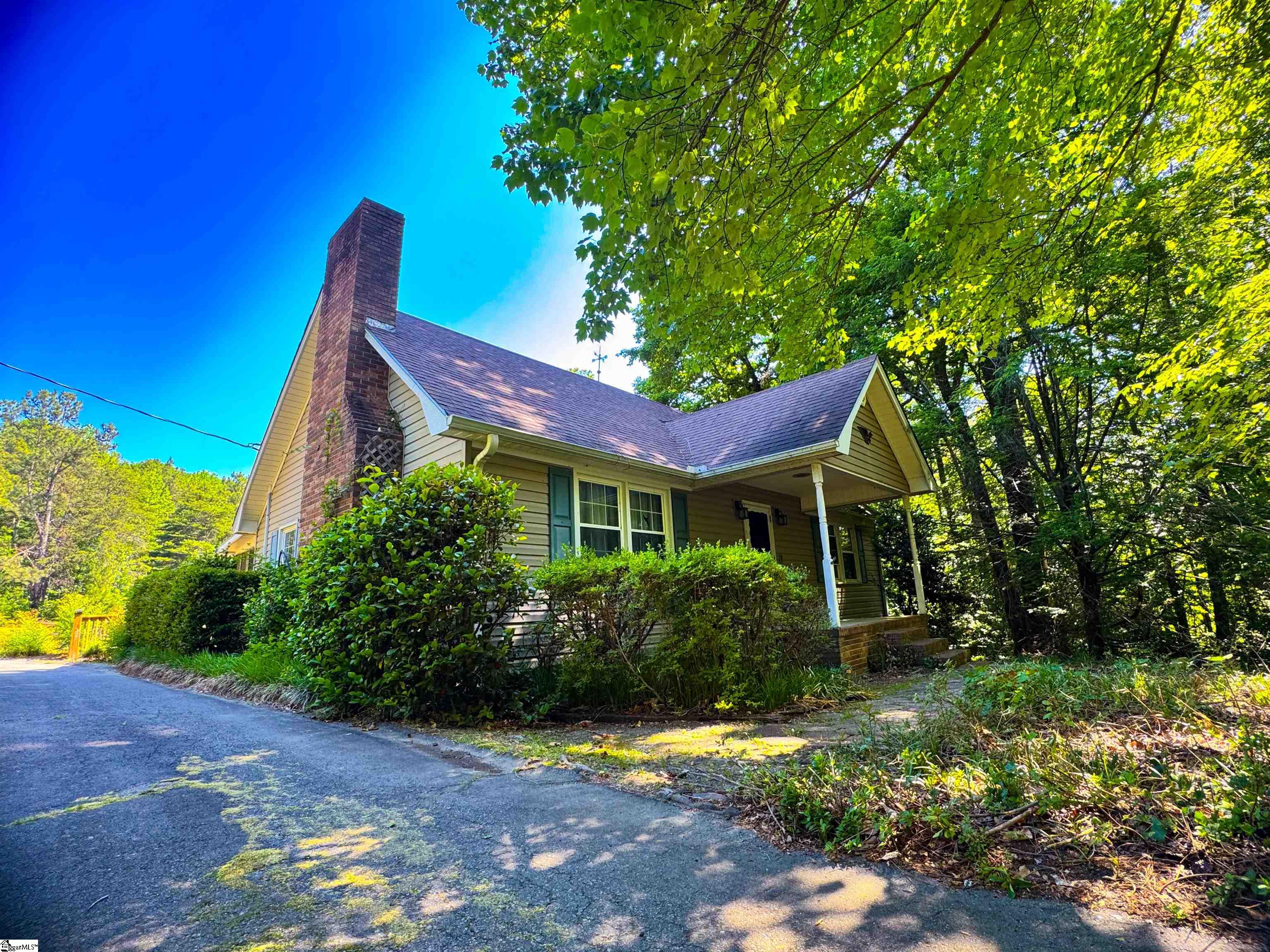 213 Anthony Road Pickens, SC 29671