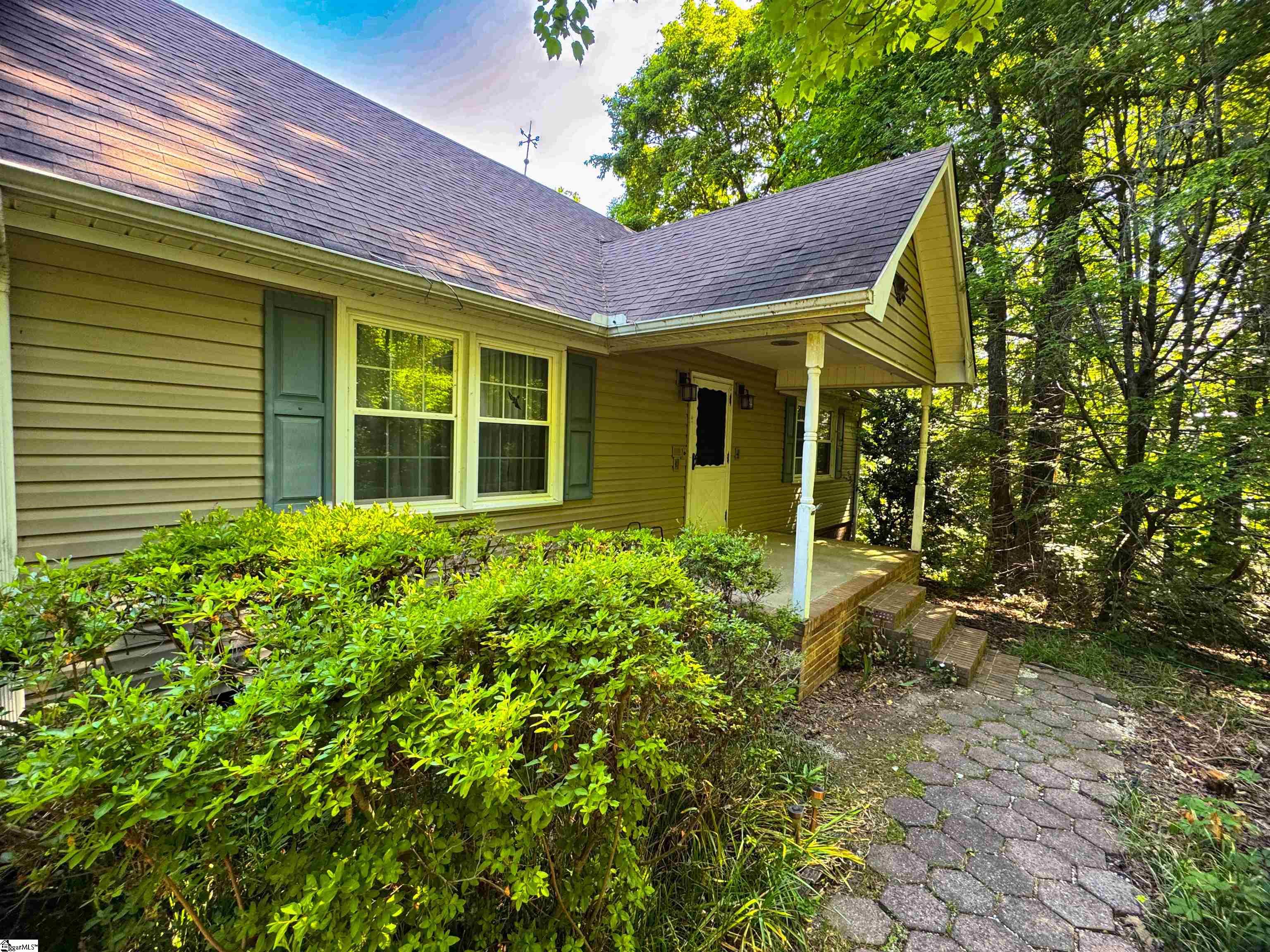 213 Anthony Road Pickens, SC 29671