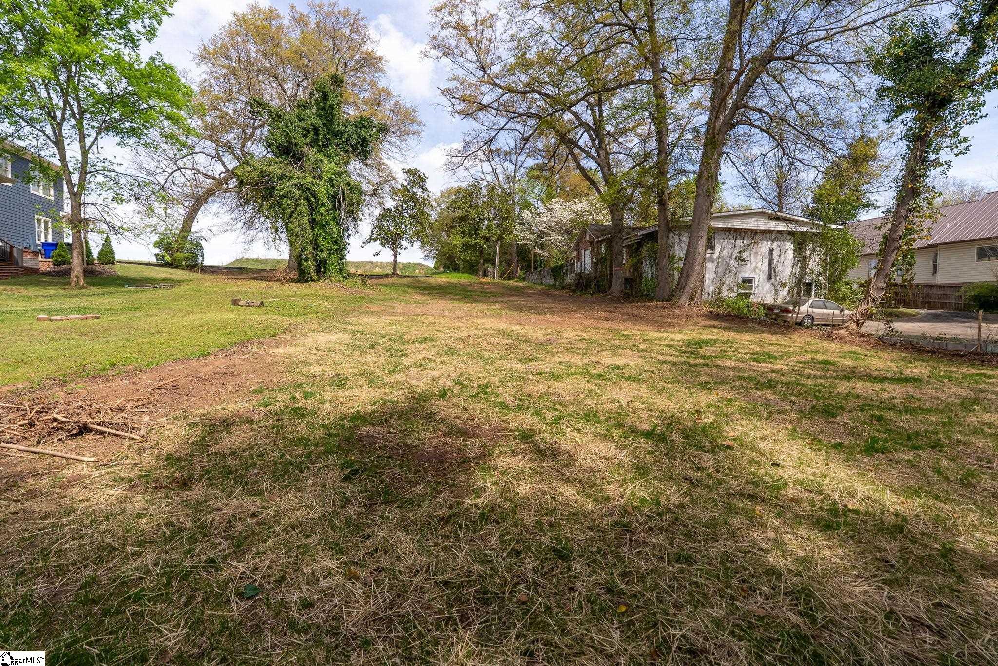 110 Wakefield Street Greenville, SC 29601