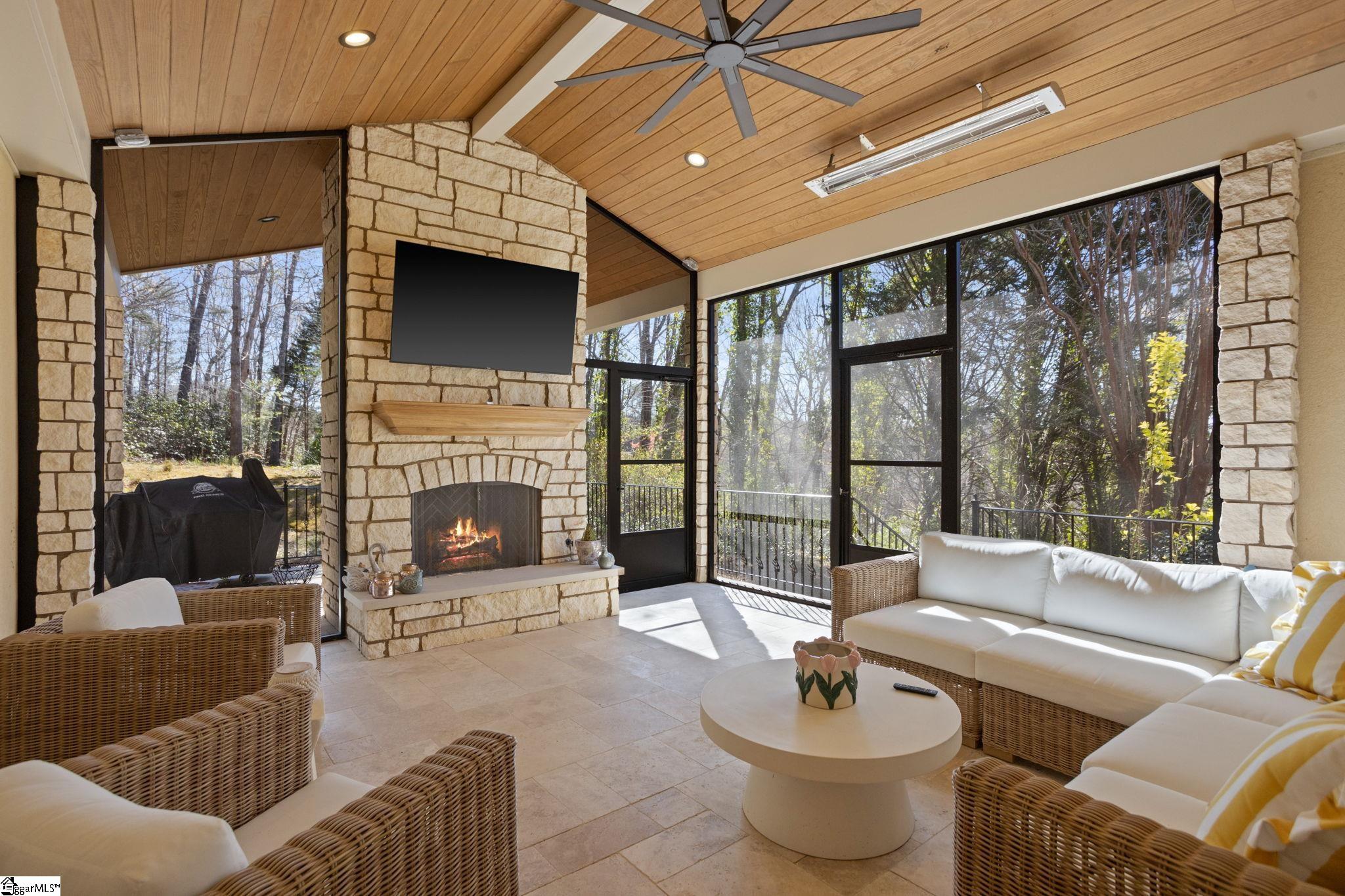 200 Mountain Summit Road Travelers Rest, SC 29690
