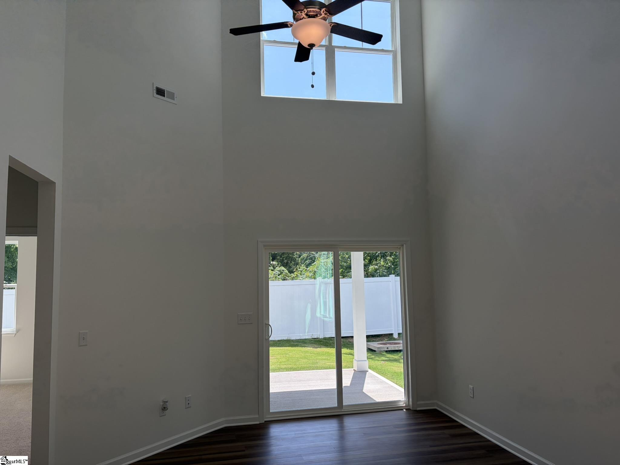607 Autumn Lake Road Simpsonville, SC 29681