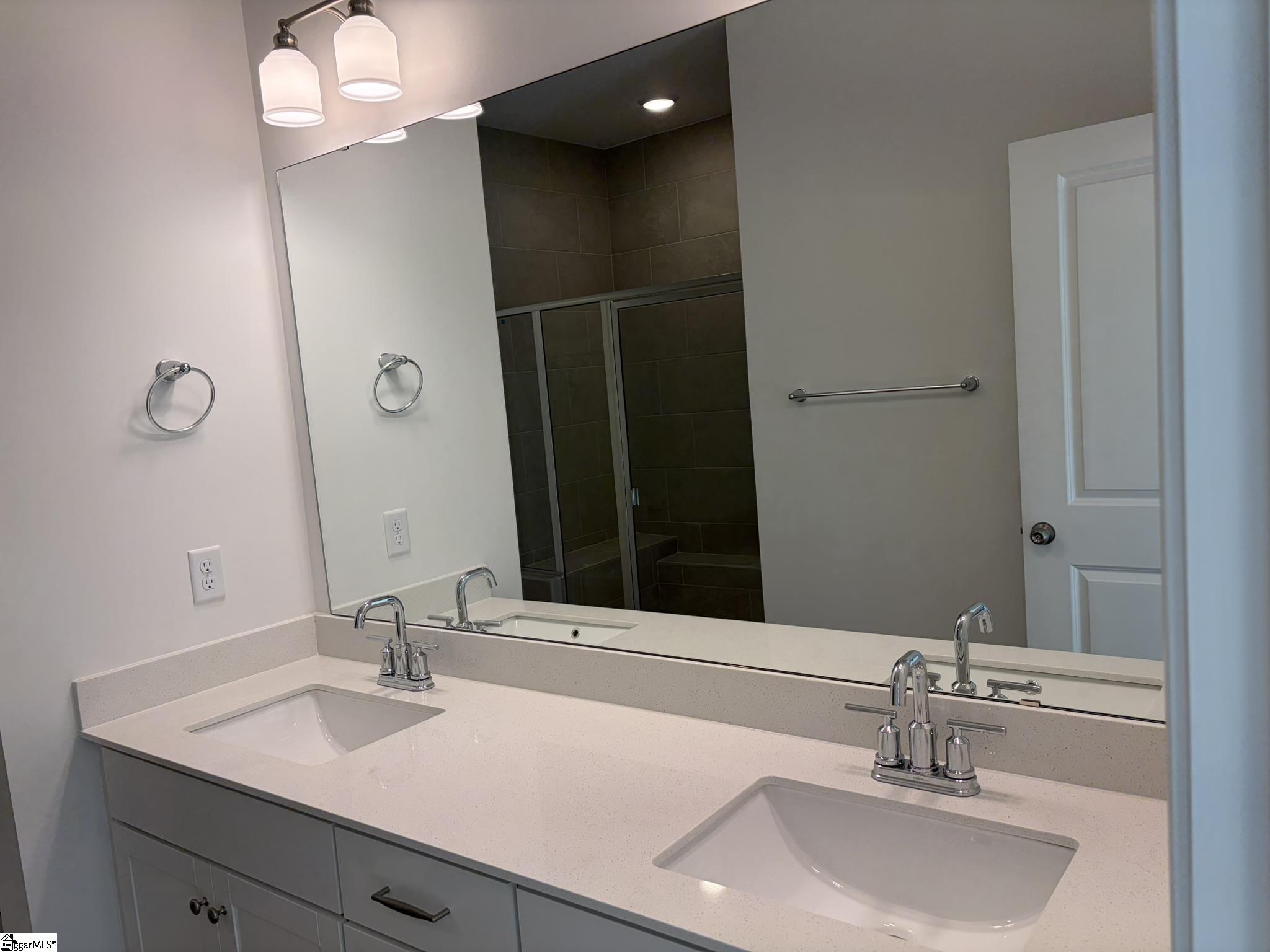 607 Autumn Lake Road Simpsonville, SC 29681