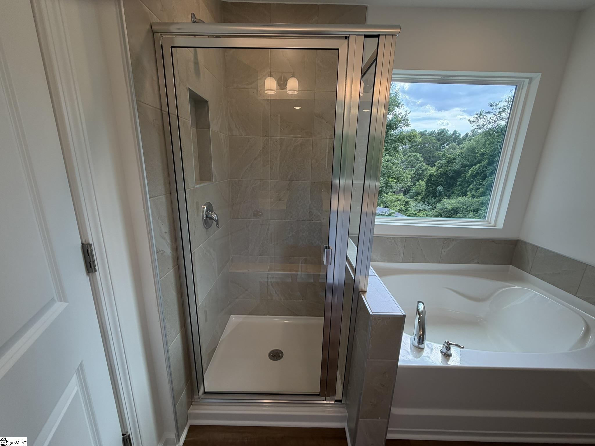 603 Autumn Lake Road Simpsonville, SC 29681
