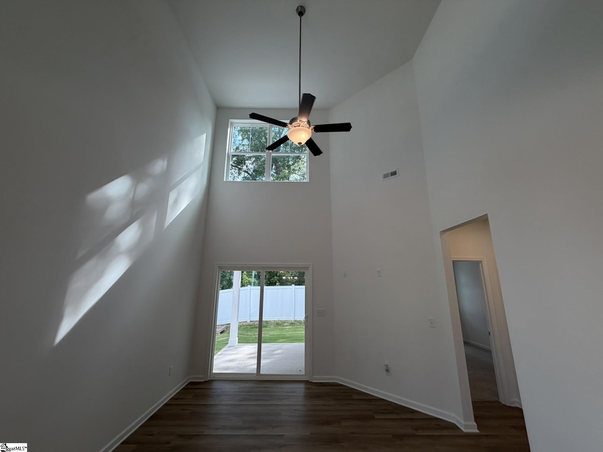 601 Autumn Lake Road Simpsonville, SC 29681