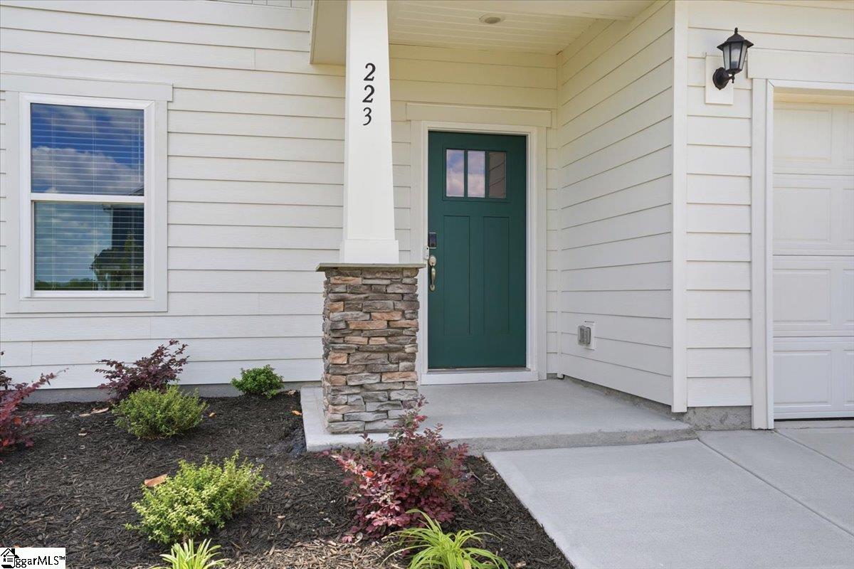 223 Abraham Way Boiling Springs, SC 29316