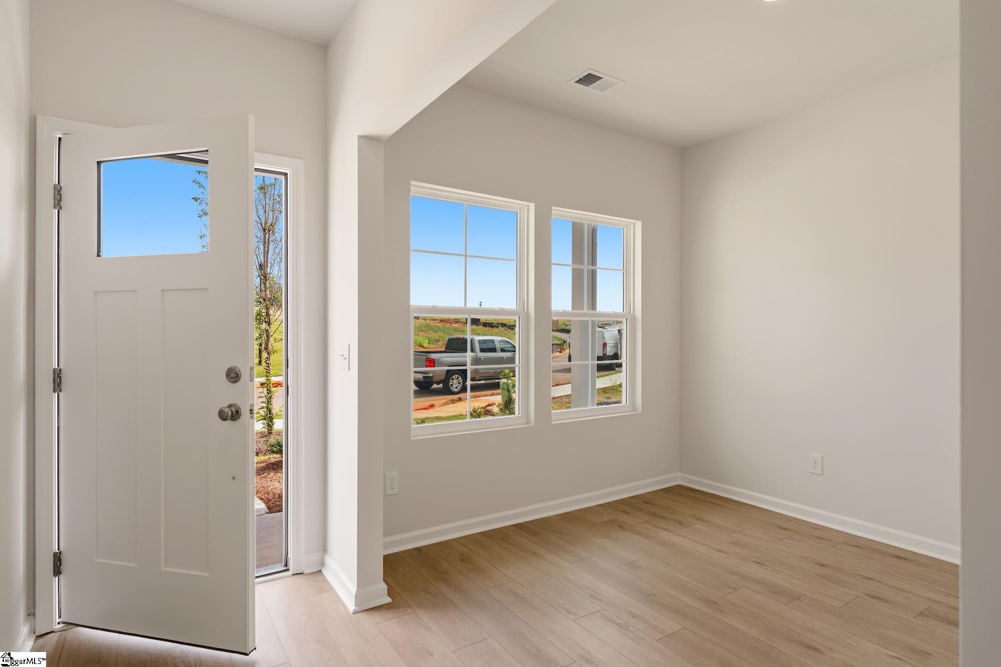 2297 Mill Loop