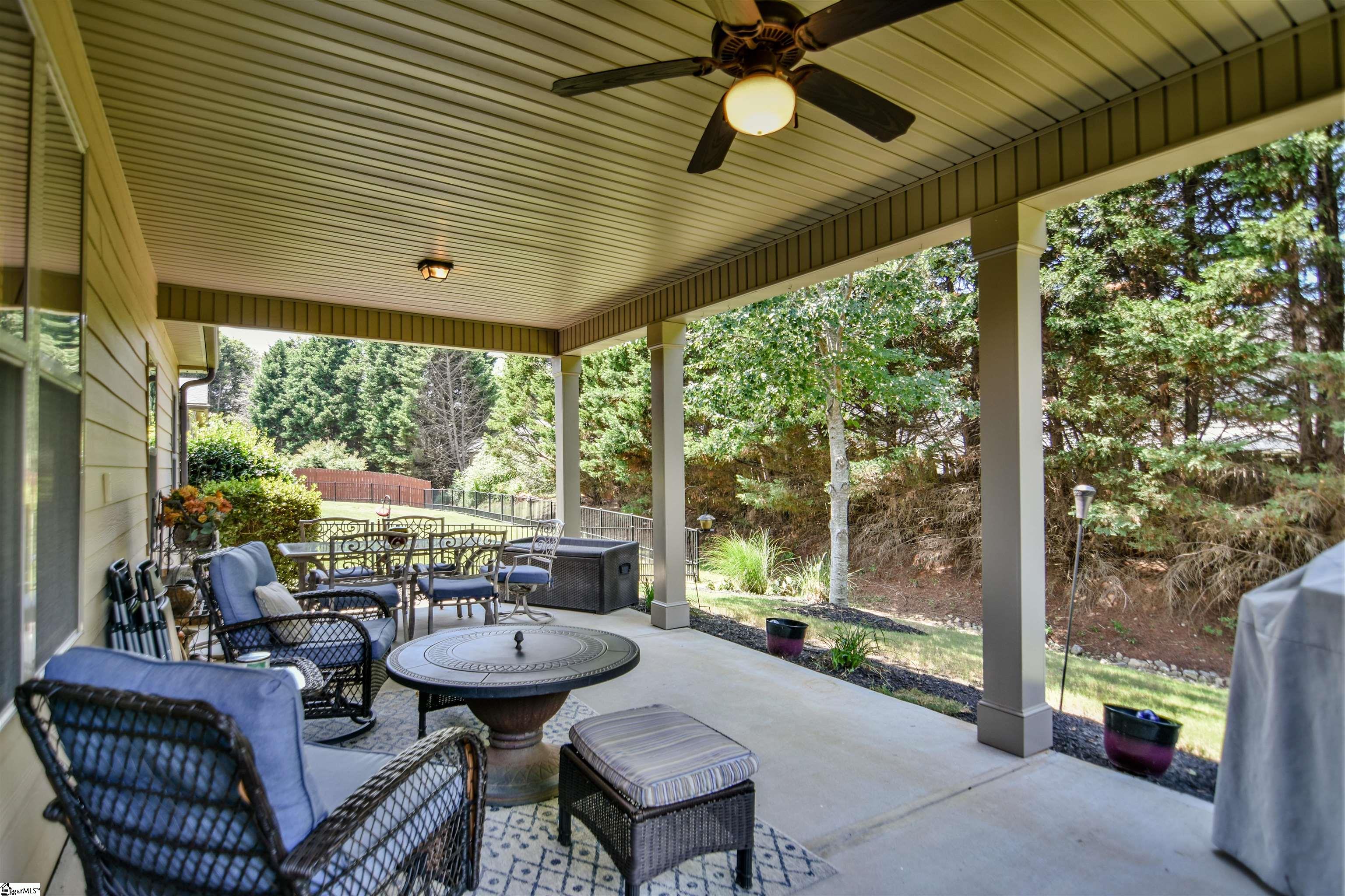 123 Kettle Oak Way Simpsonville, SC 29680-7827