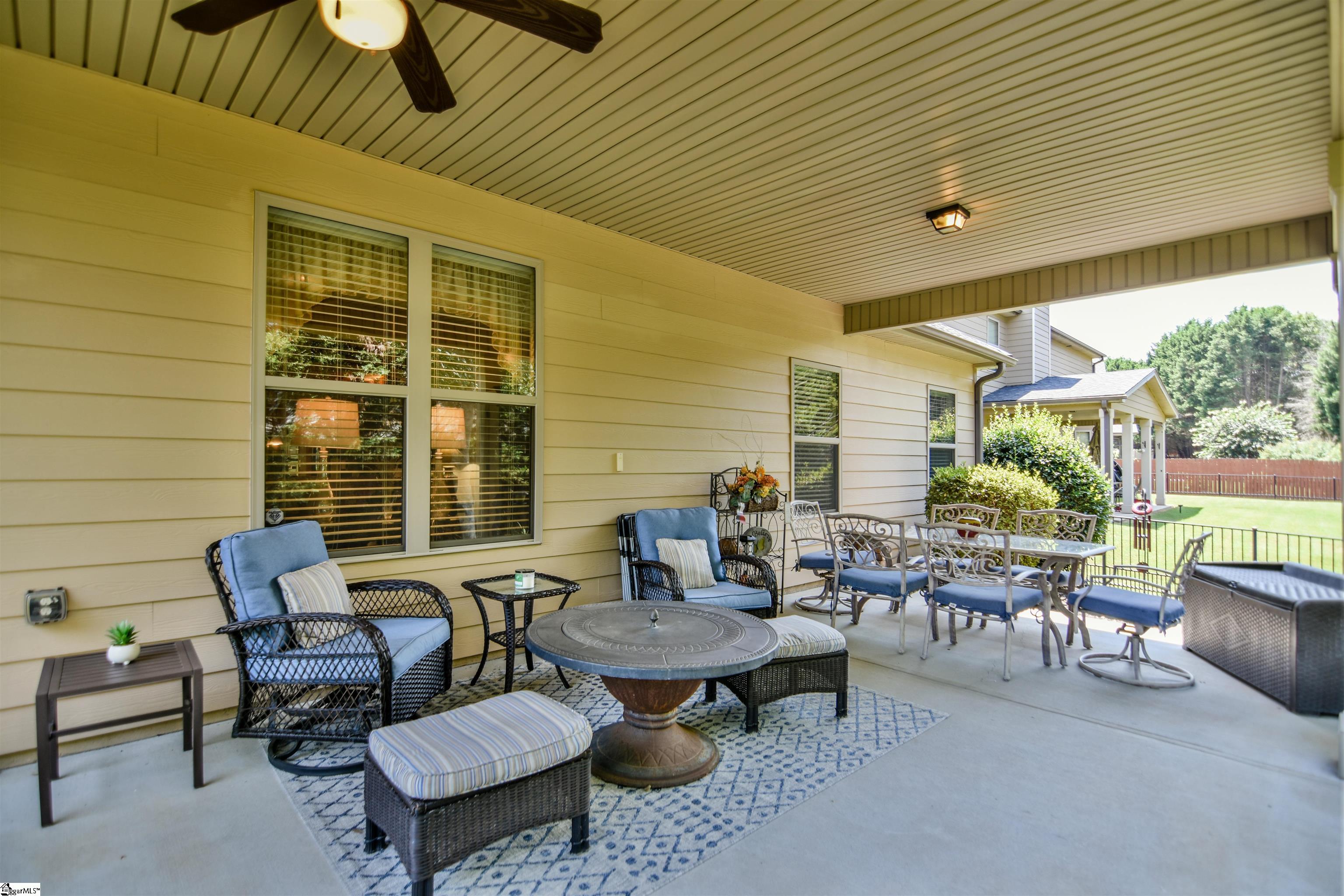 123 Kettle Oak Way Simpsonville, SC 29680-7827