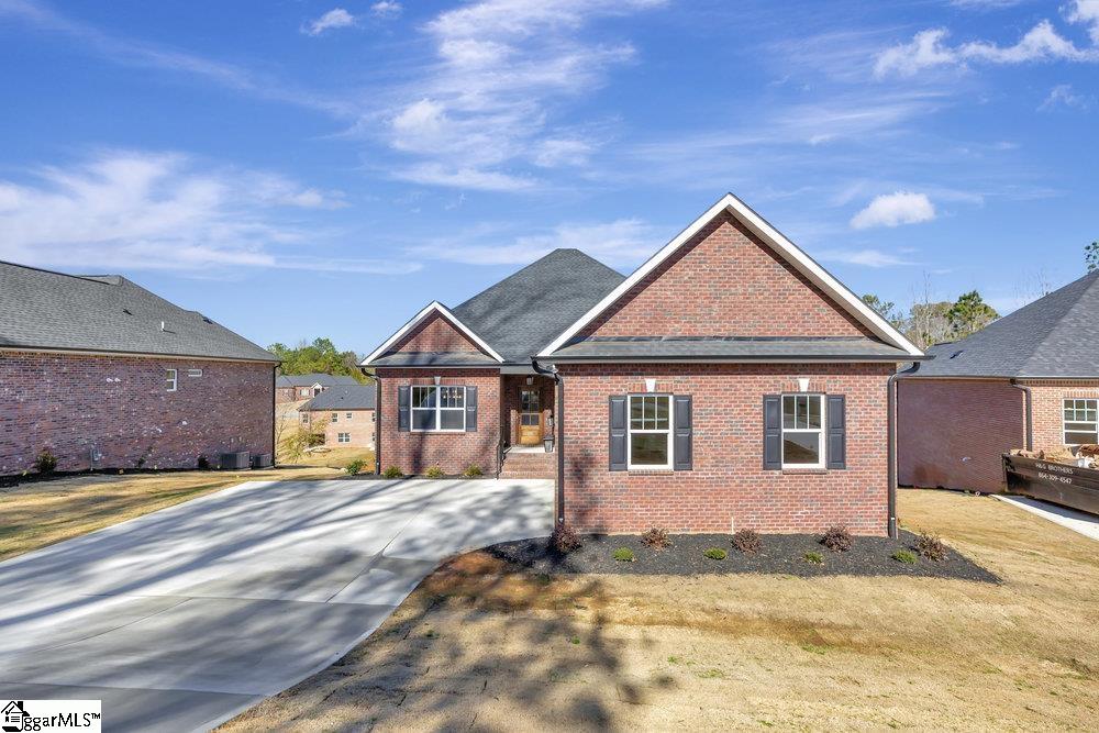 118 Bonaire Point Anderson, SC 29621