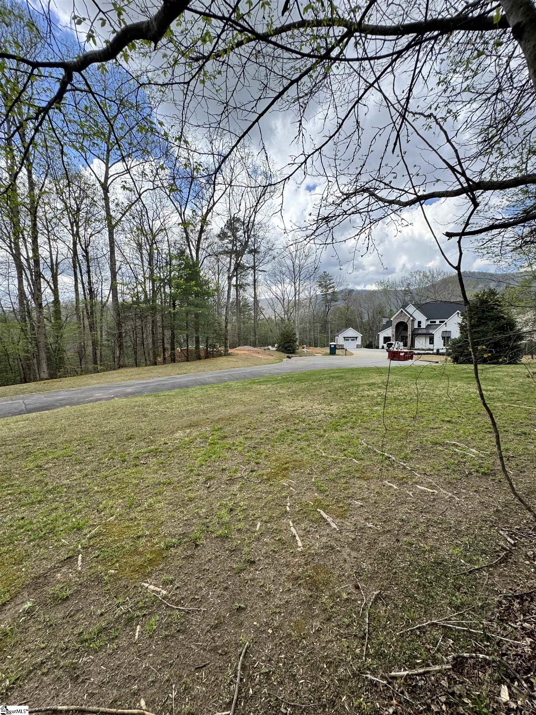 101 Autumn Leaves Way Marietta, SC 29661