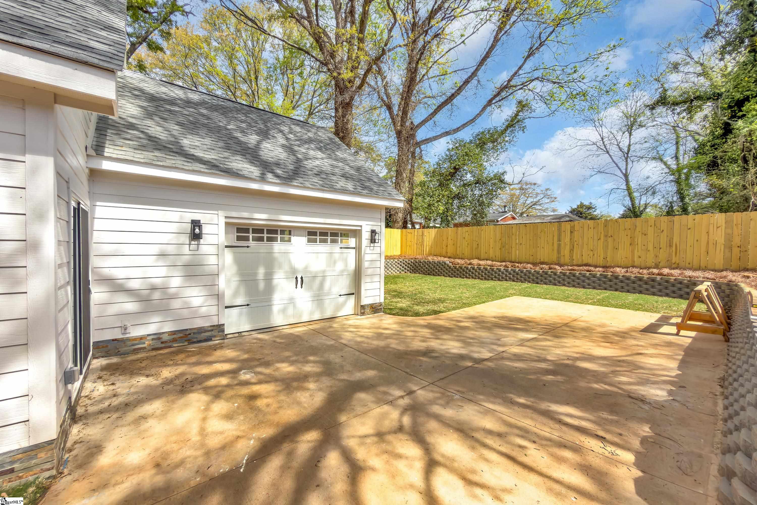 119 Maco Street Greenville, SC 29607