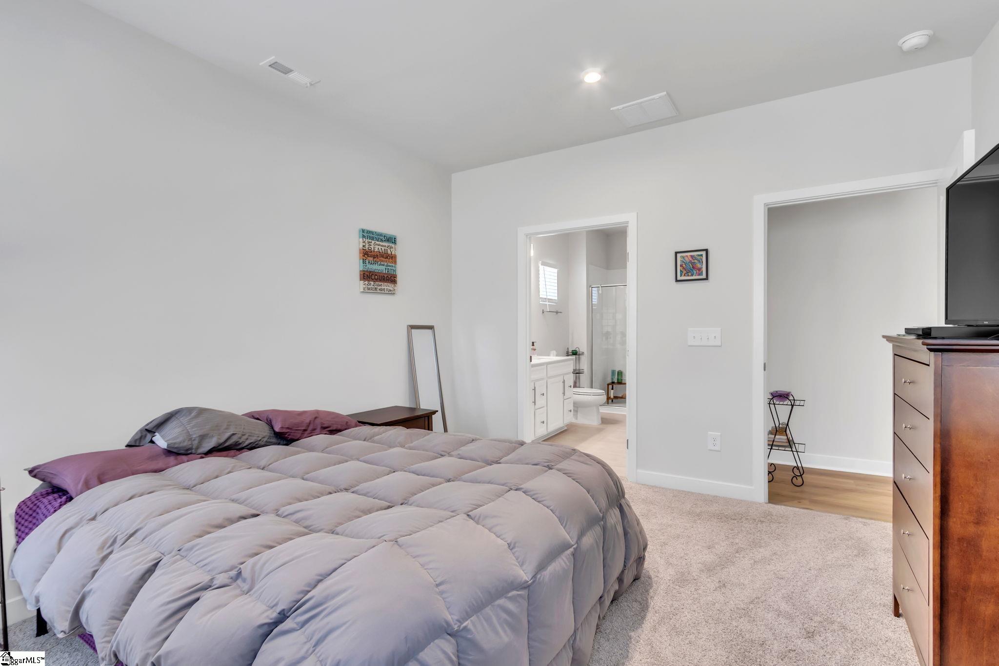 1040 Horse Whisper Run, Landrum, SC, 29356