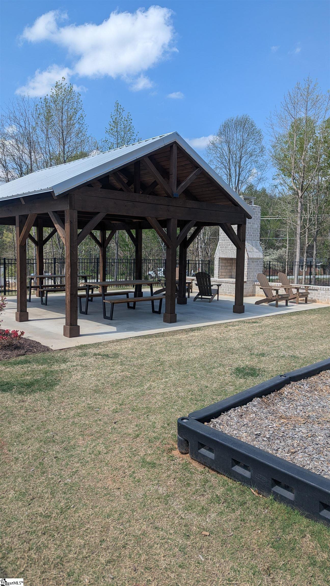 1040 Horse Whisper Run, Landrum, SC, 29356