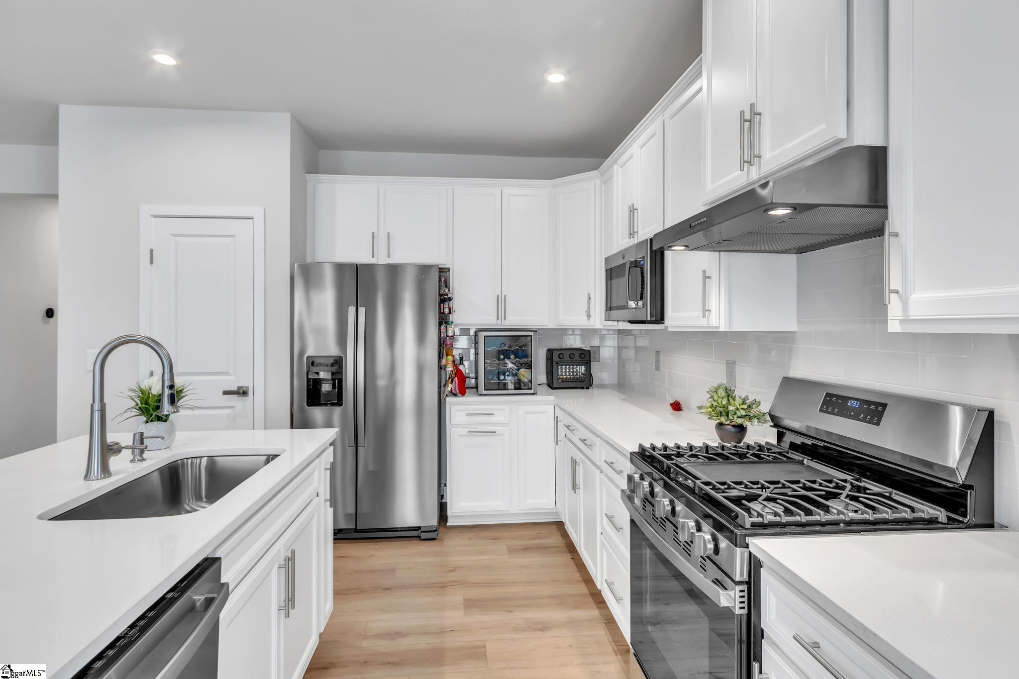 1040 Horse Whisper Run, Landrum, SC, 29356