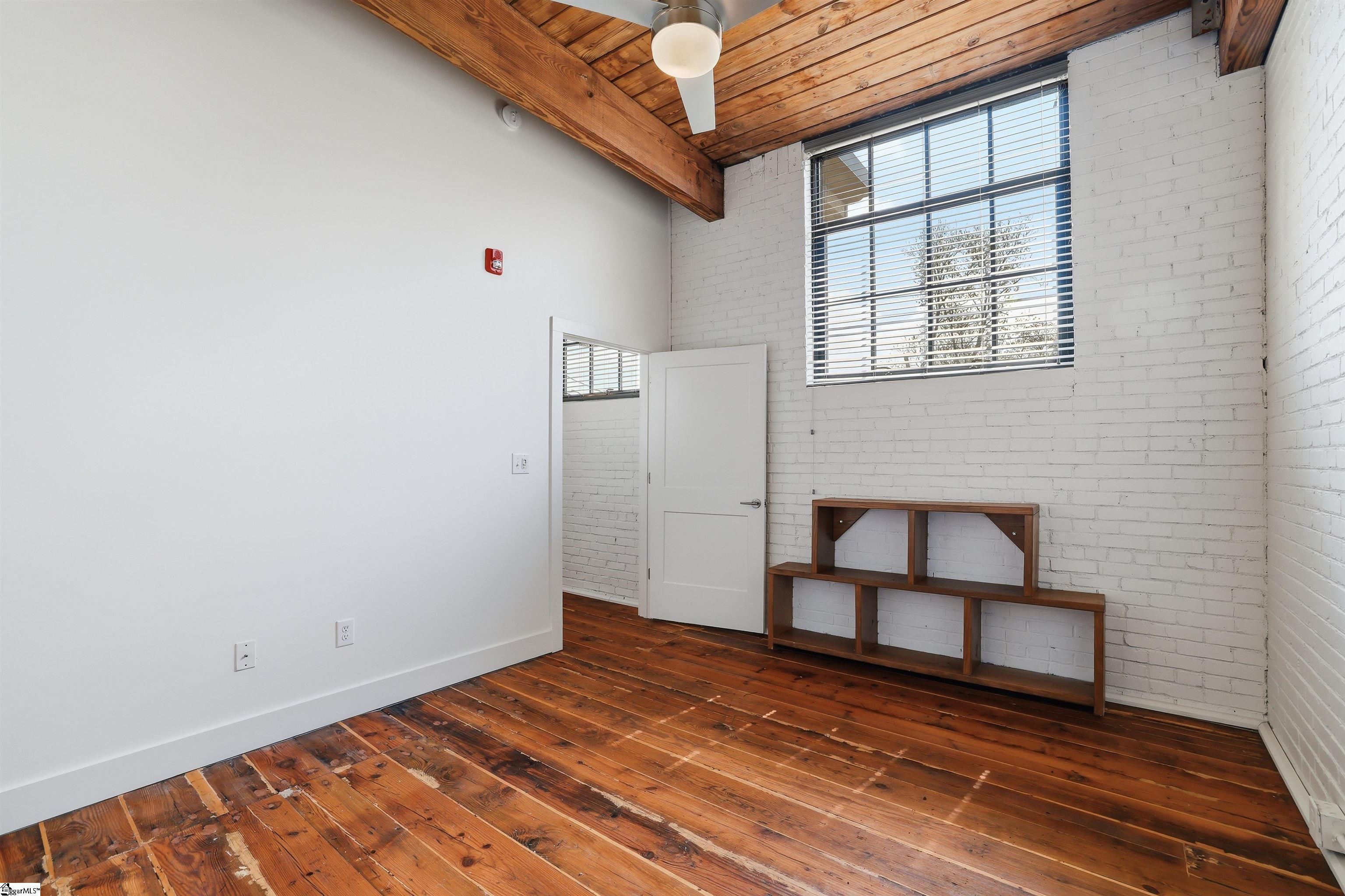 806 Green Avenue UNIT UNIT 202 Greenville, SC 29605