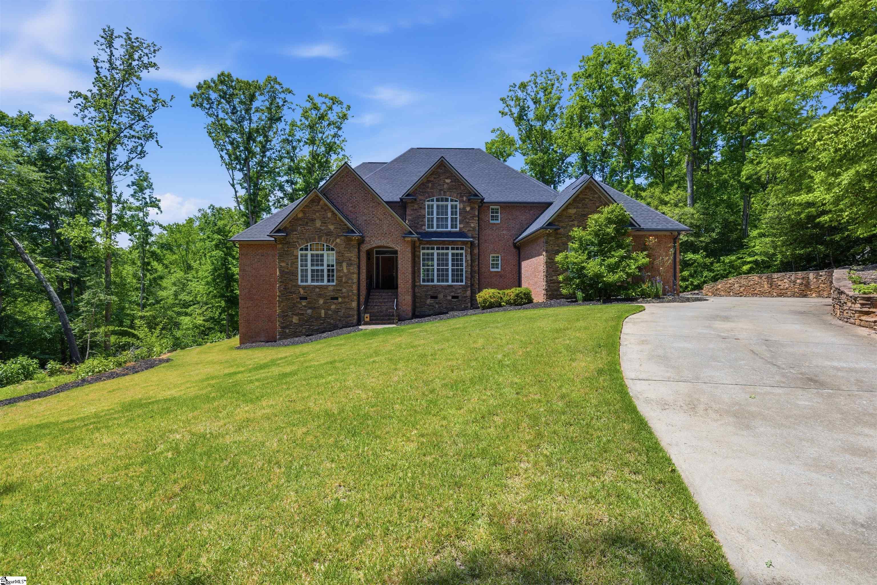 413 Glocher Court Moore, SC 29369