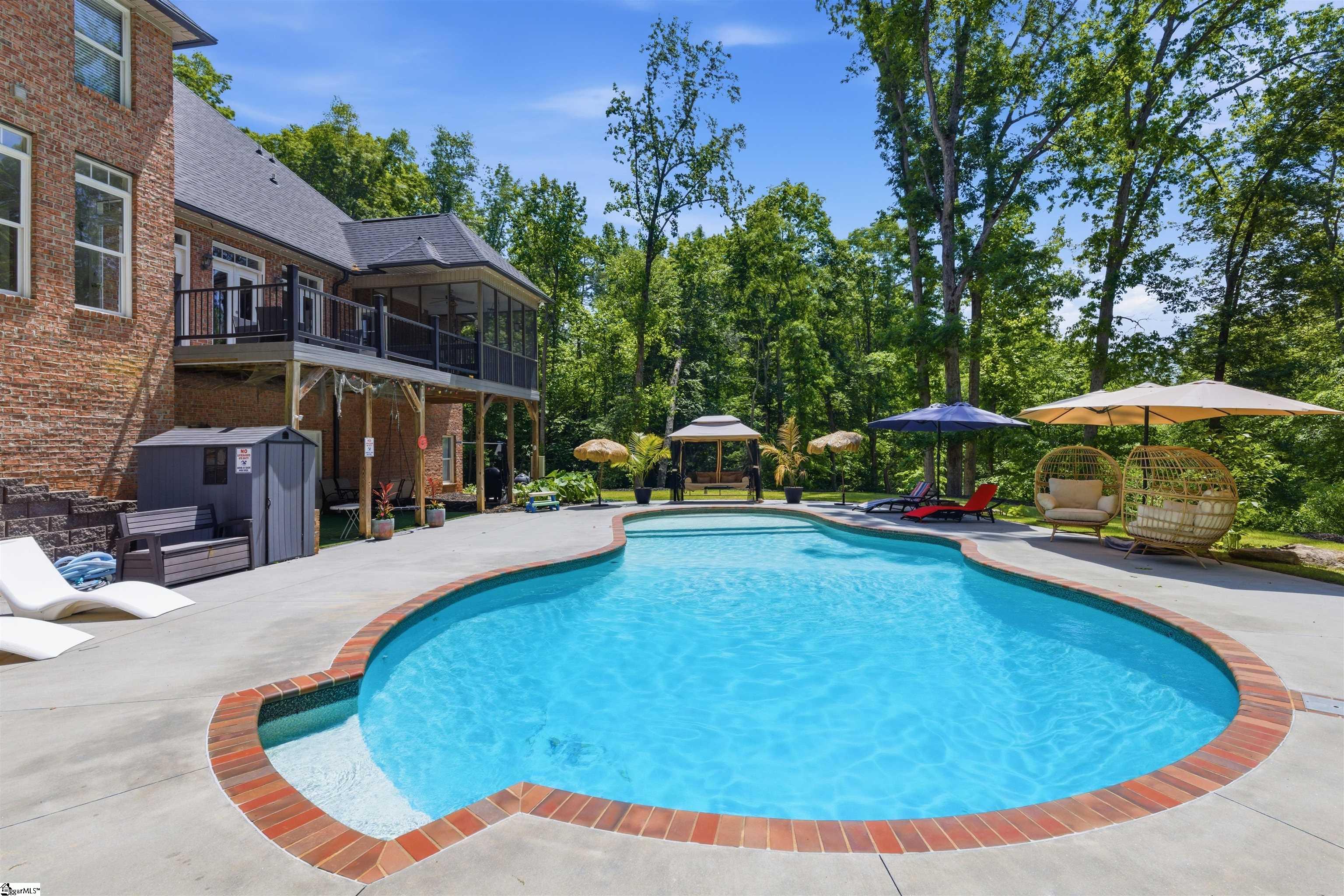 413 Glocher Court Moore, SC 29369