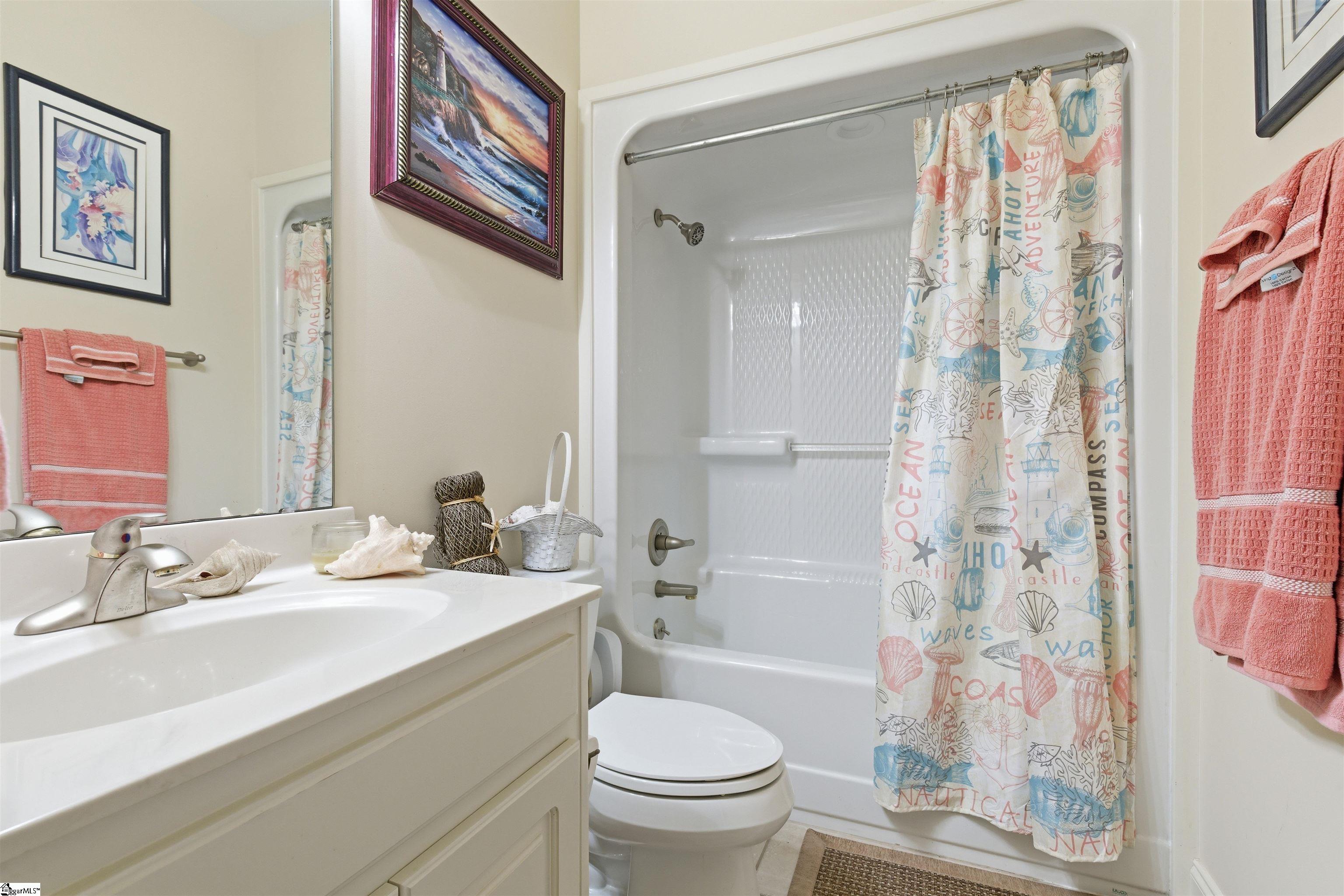 413 Glocher Court Moore, SC 29369