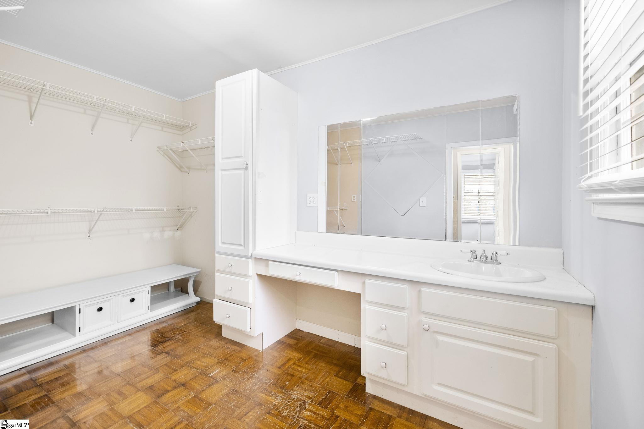 119 Sutton Drive, Taylors, SC, 29687-2737