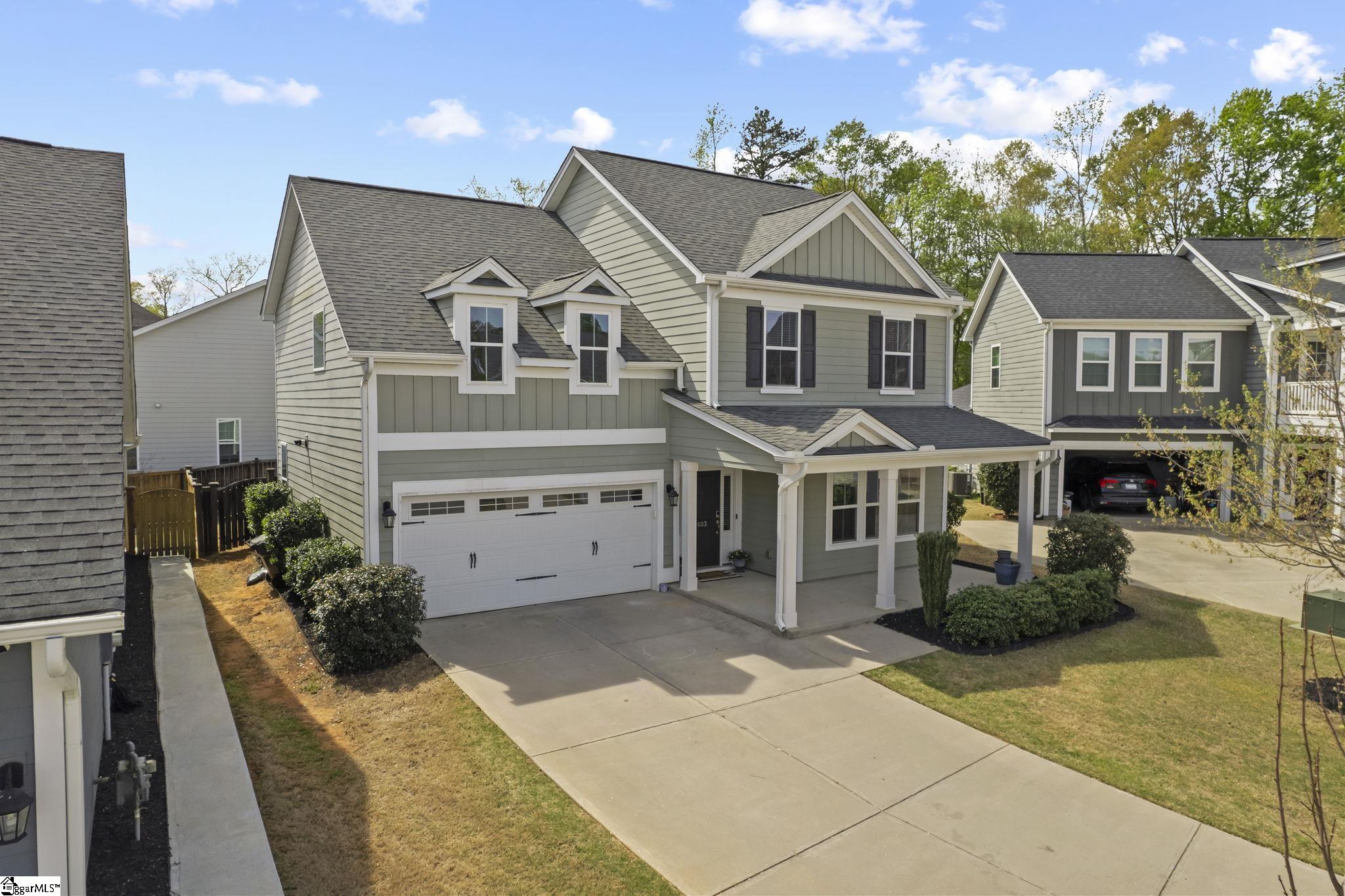 603 Creekside Bluff Court Simpsonville, SC 29681