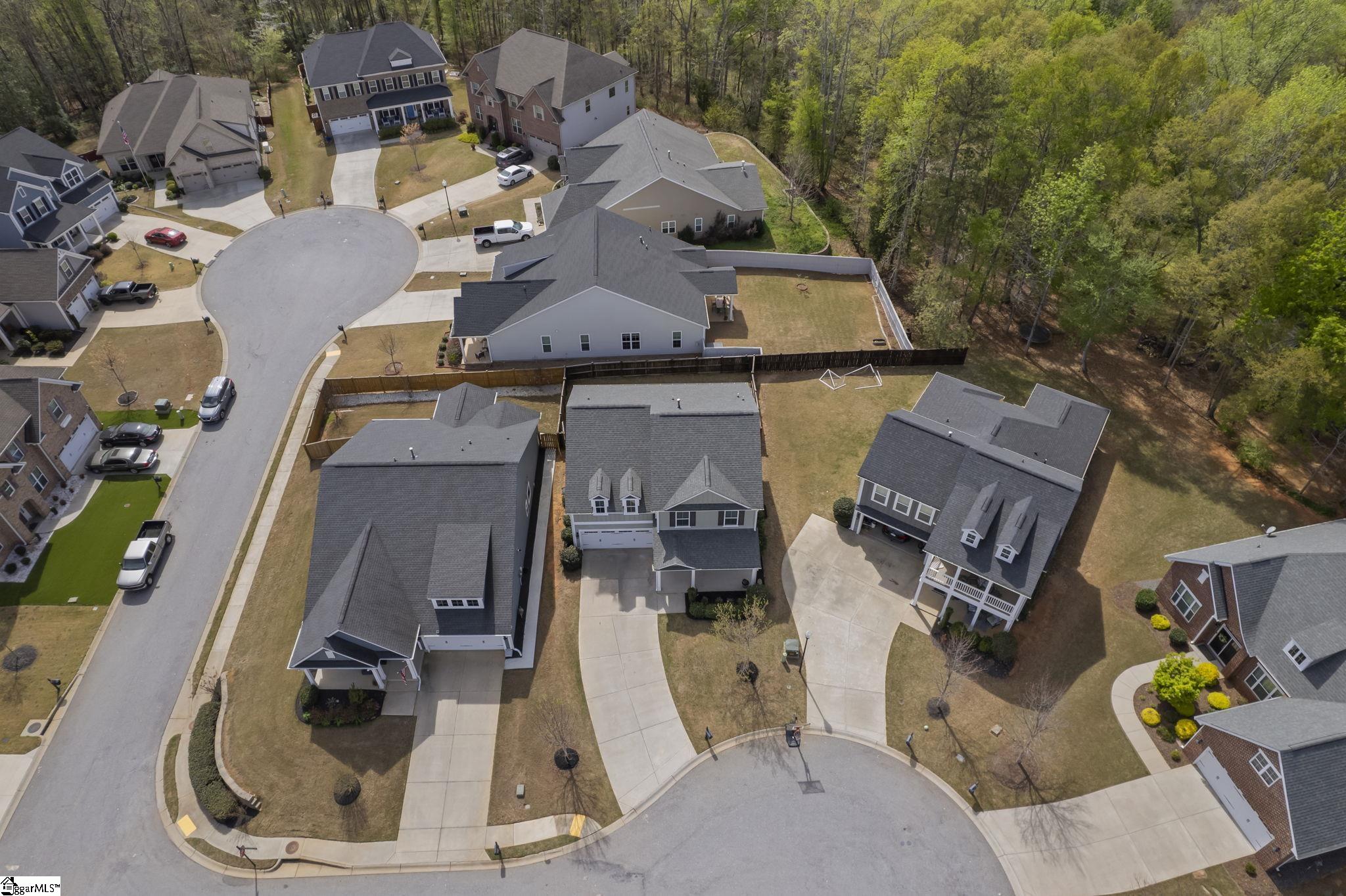 603 Creekside Bluff Court Simpsonville, SC 29681