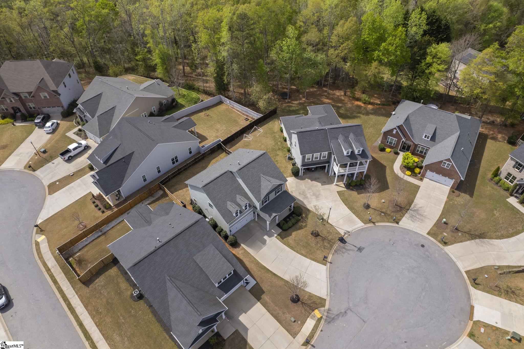603 Creekside Bluff Court Simpsonville, SC 29681