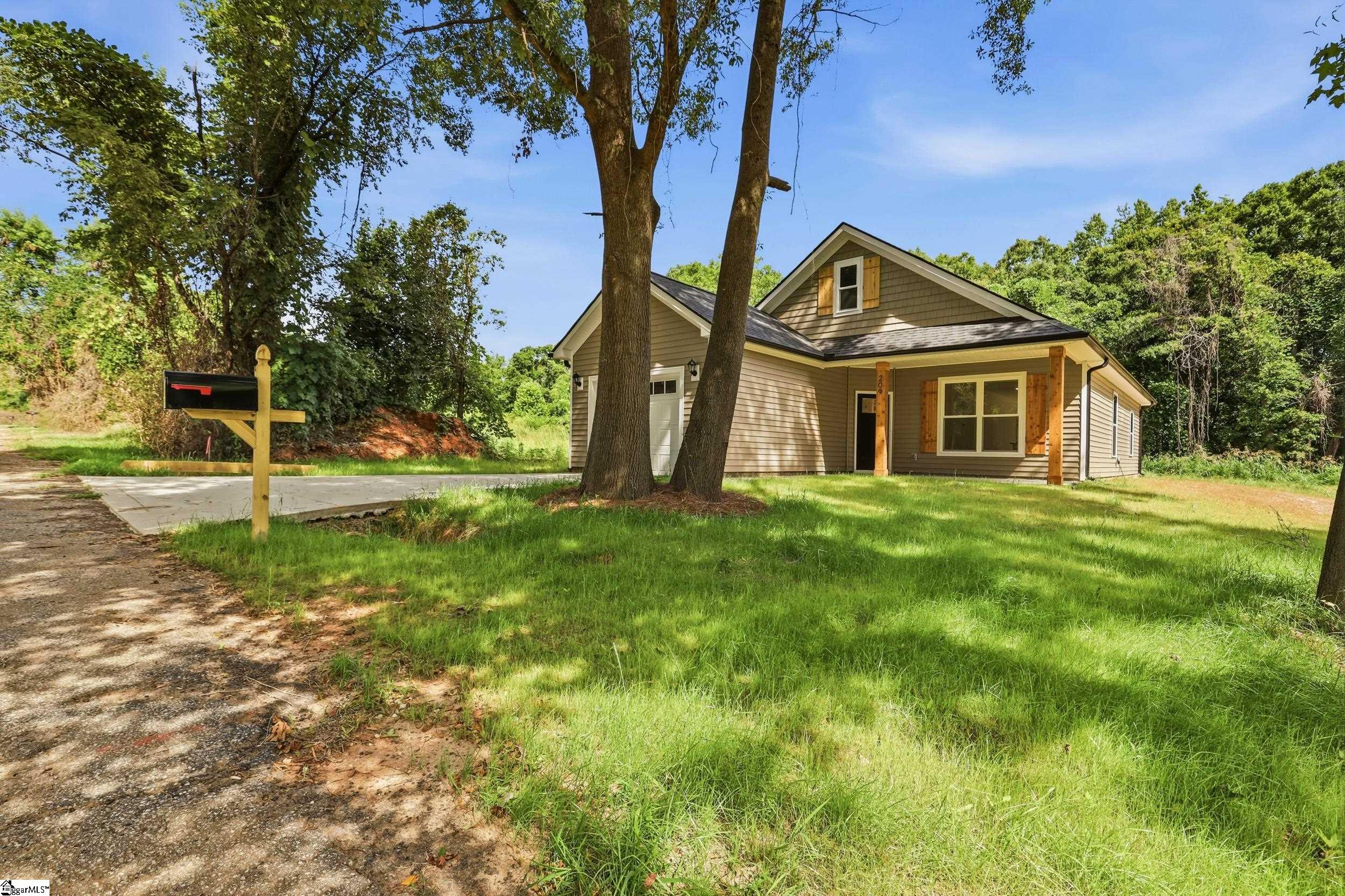 209 Poplar Lane Anderson, SC 29624