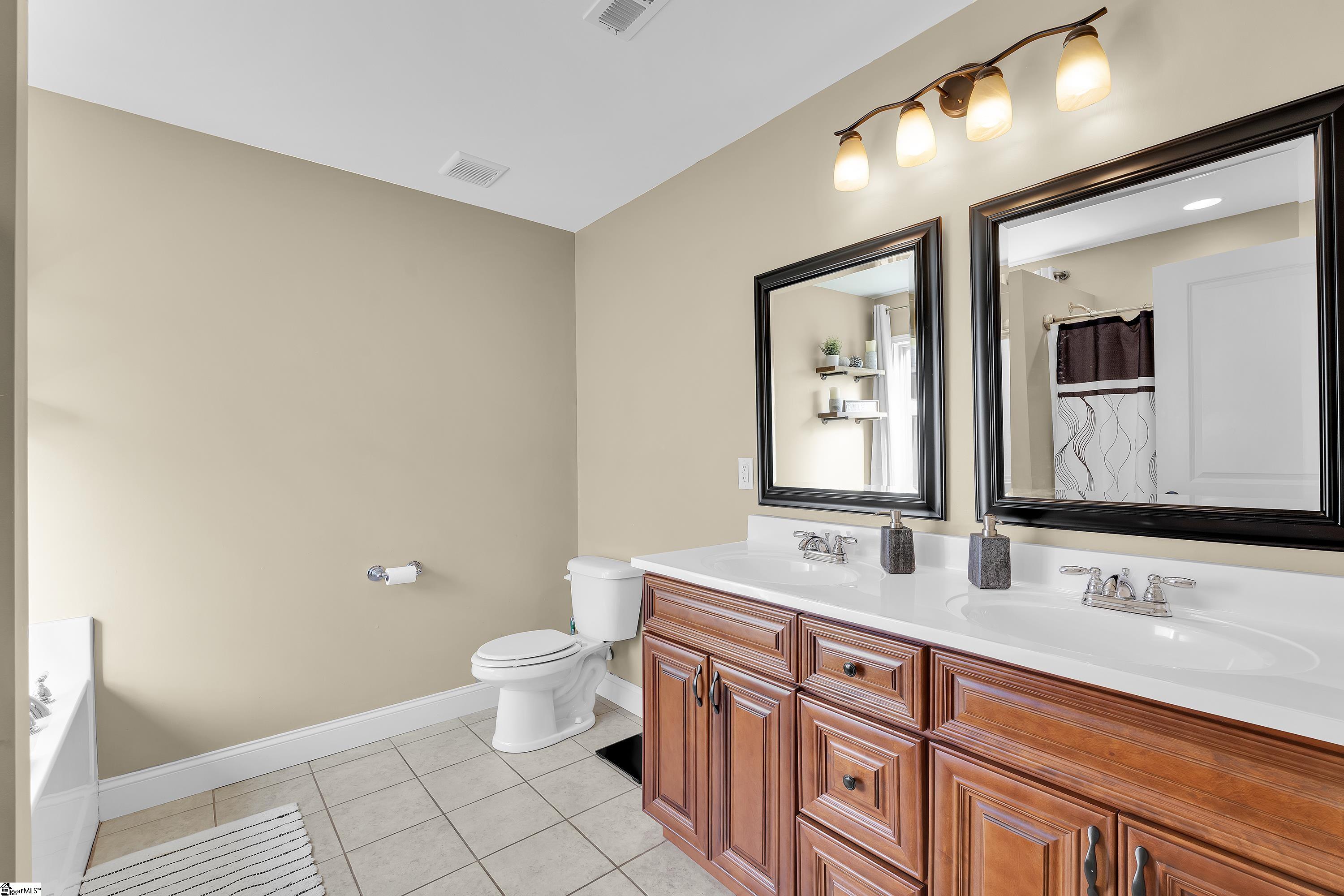 480 Abberly Lane Boiling Springs, SC 29316