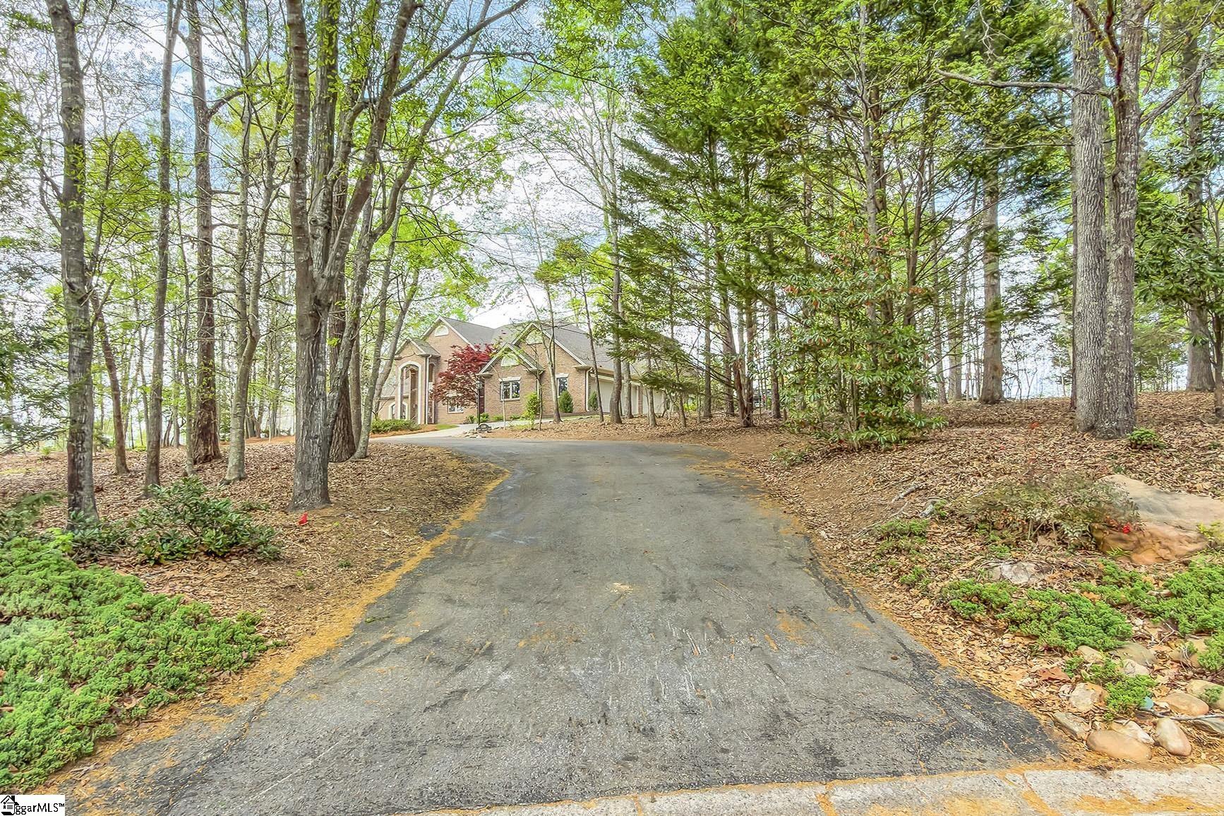 116 Sleepy Hollow Lane Spartanburg, SC 29306