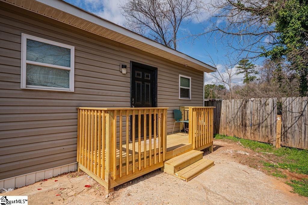 1660 Wofford Street Spartanburg, SC 29301