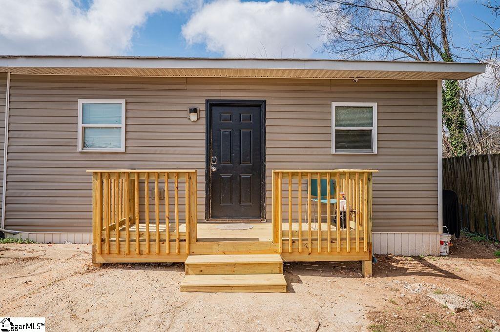 1660 Wofford Street Spartanburg, SC 29301