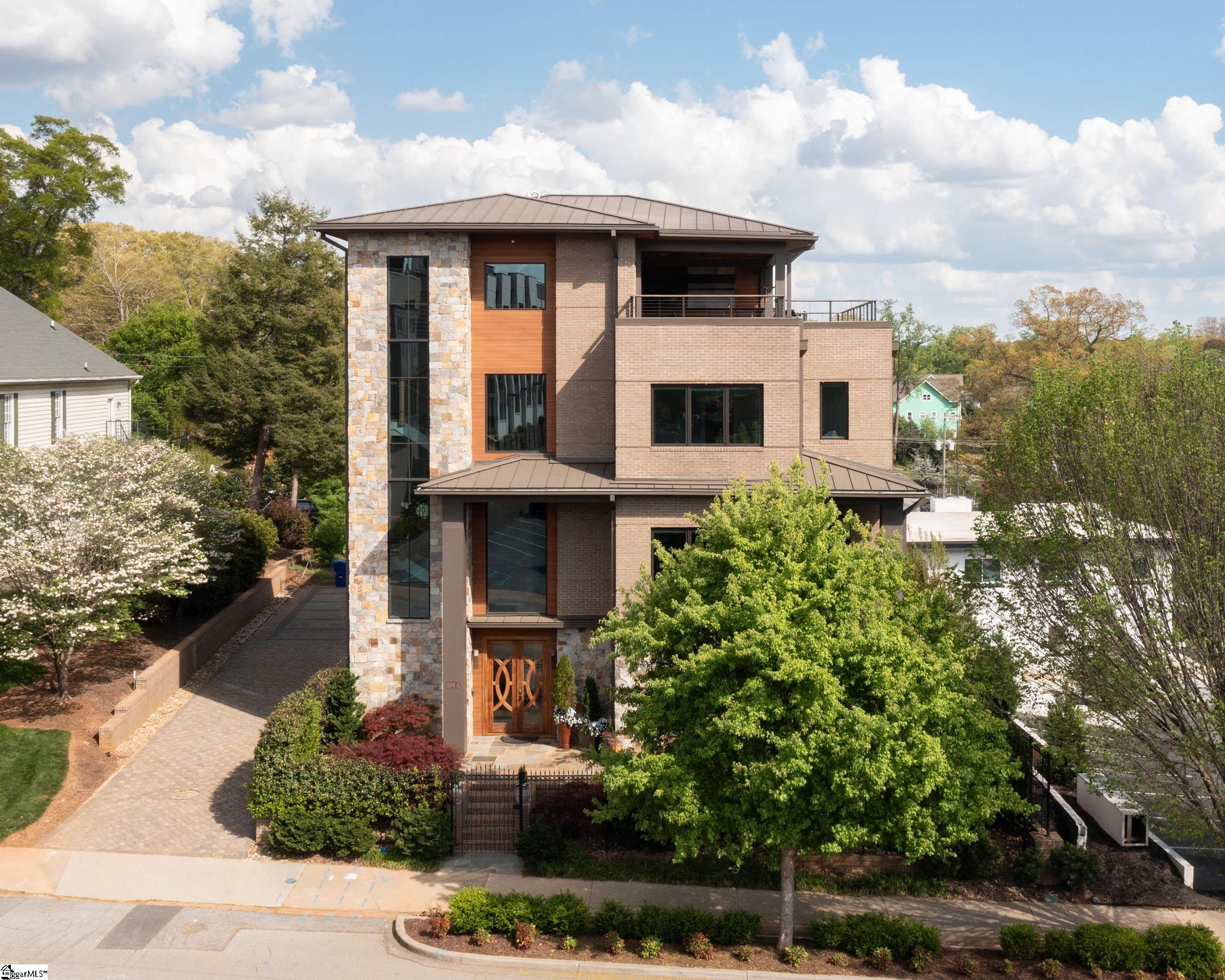 604 N Main Street, Greenville, SC, 29601