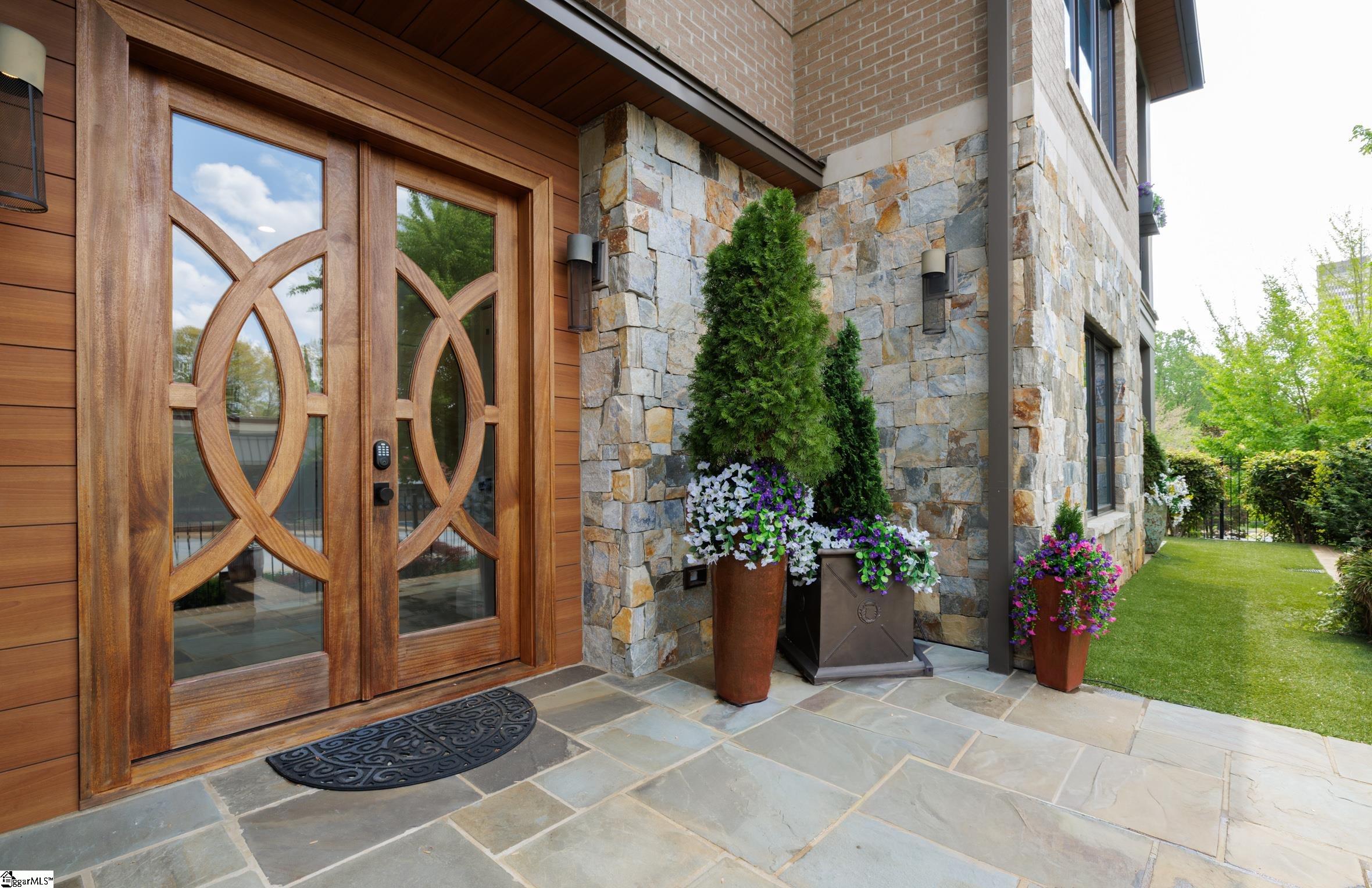 604 N Main Street, Greenville, SC, 29601