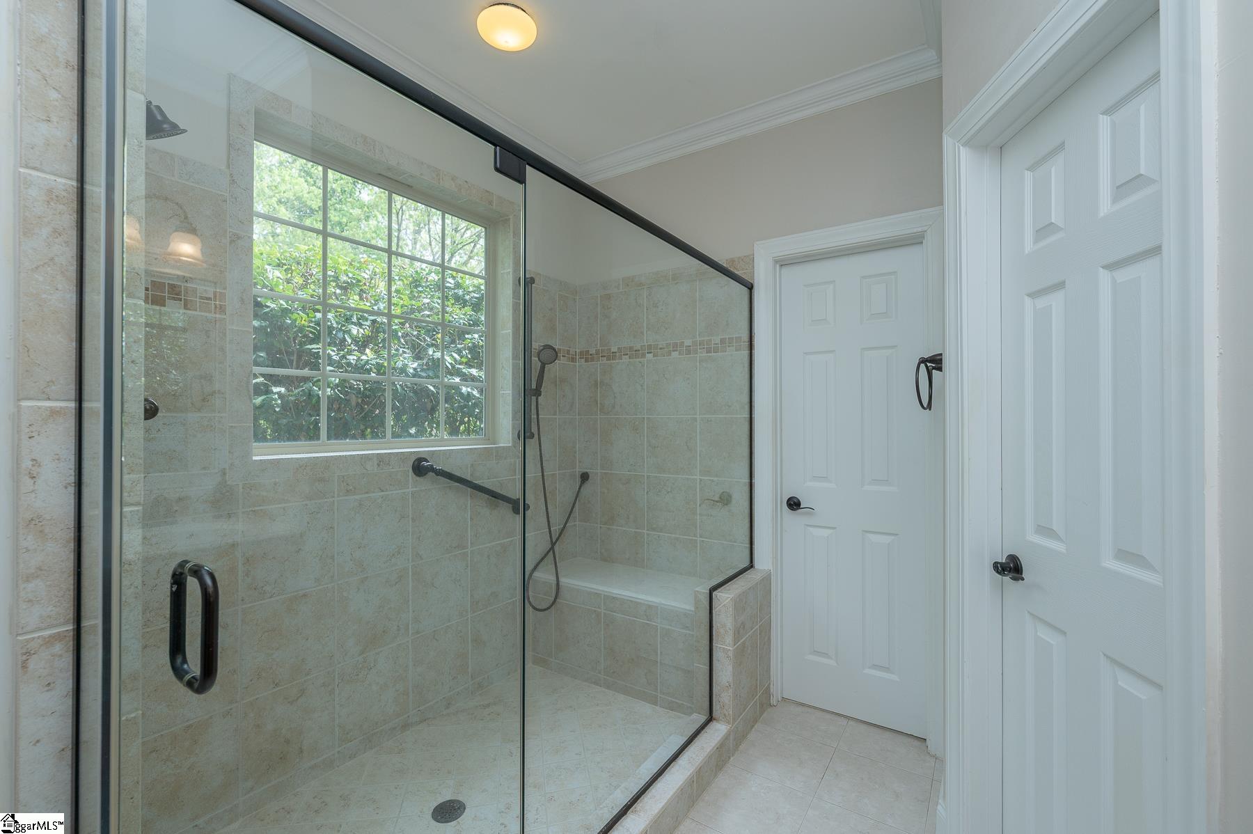 208 Glen Meadows Drive Simpsonville, SC 29680