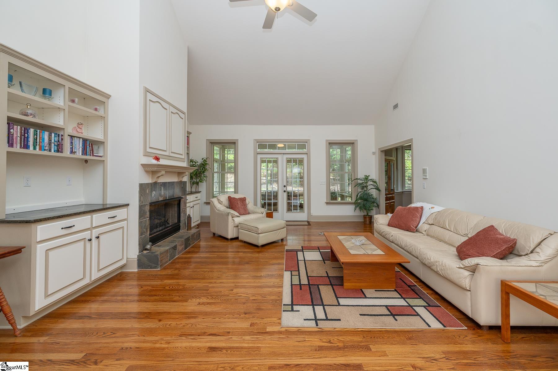208 Glen Meadows Drive Simpsonville, SC 29680