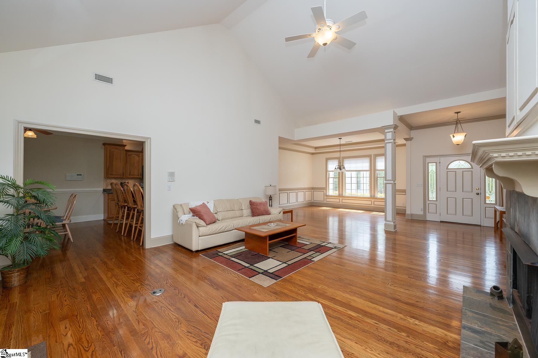 208 Glen Meadows Drive Simpsonville, SC 29680