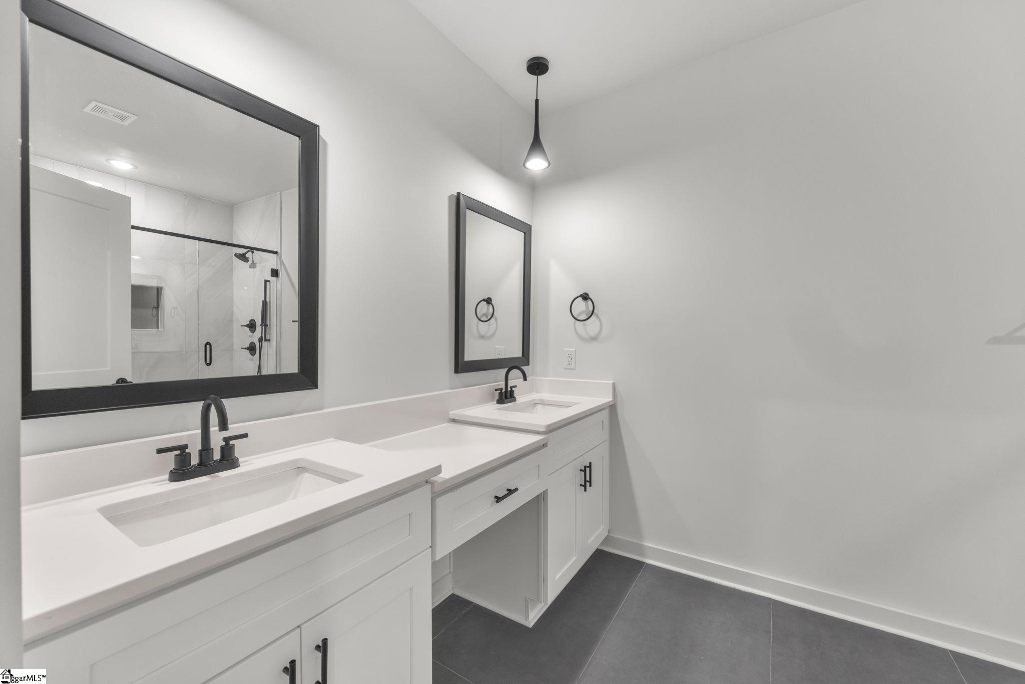 209 Redmond Drive Fountain Inn, SC 29644