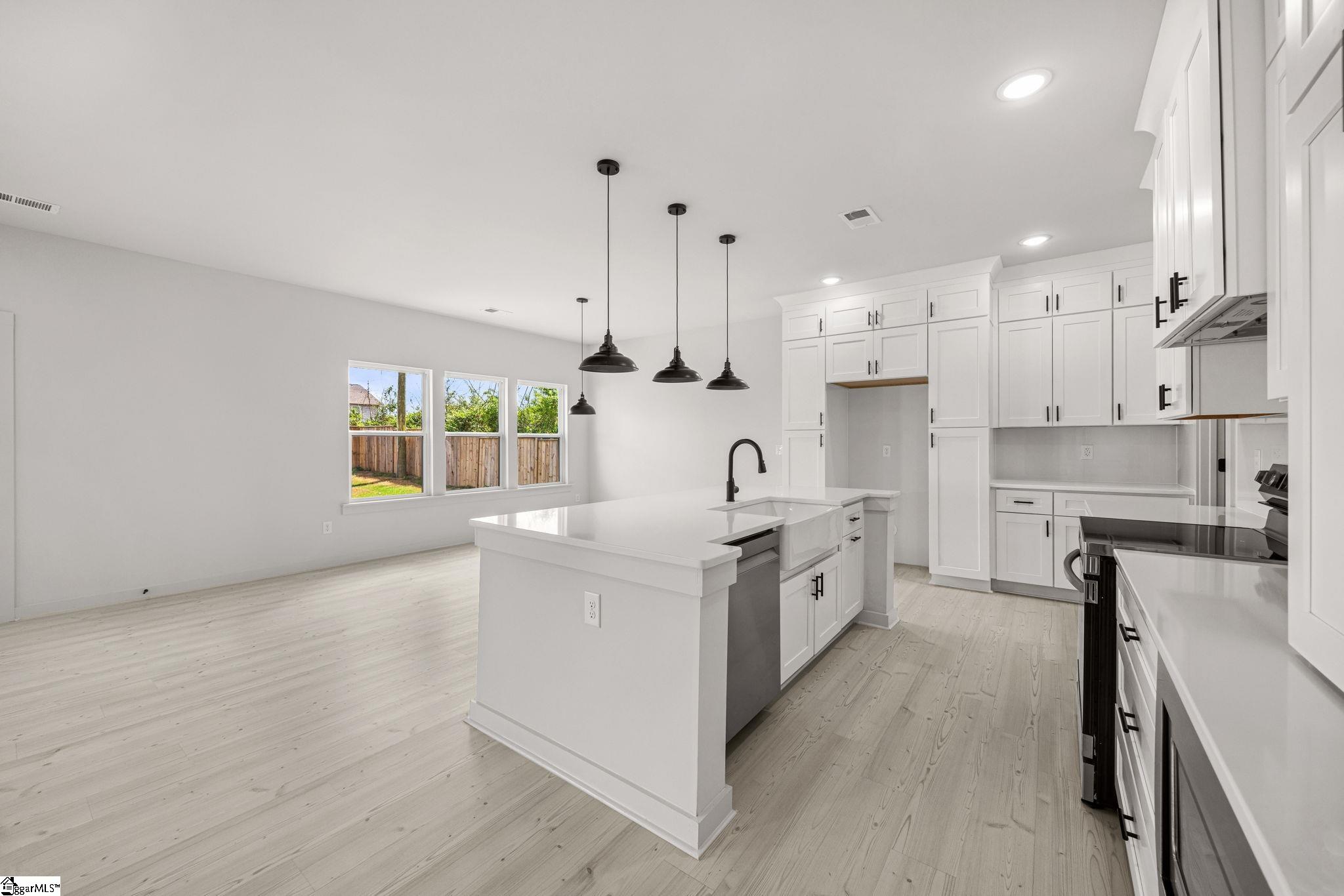 209 Redmond Drive Fountain Inn, SC 29644