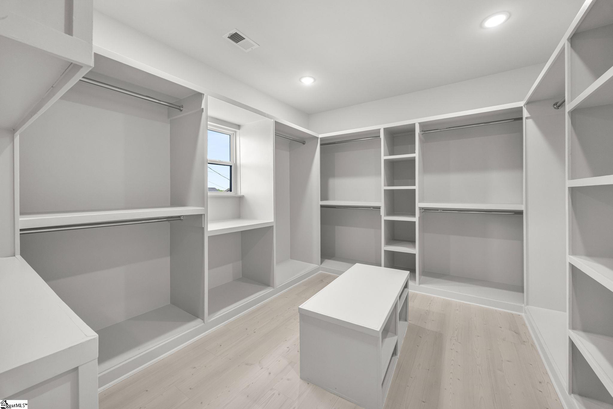 209 Redmond Drive Fountain Inn, SC 29644