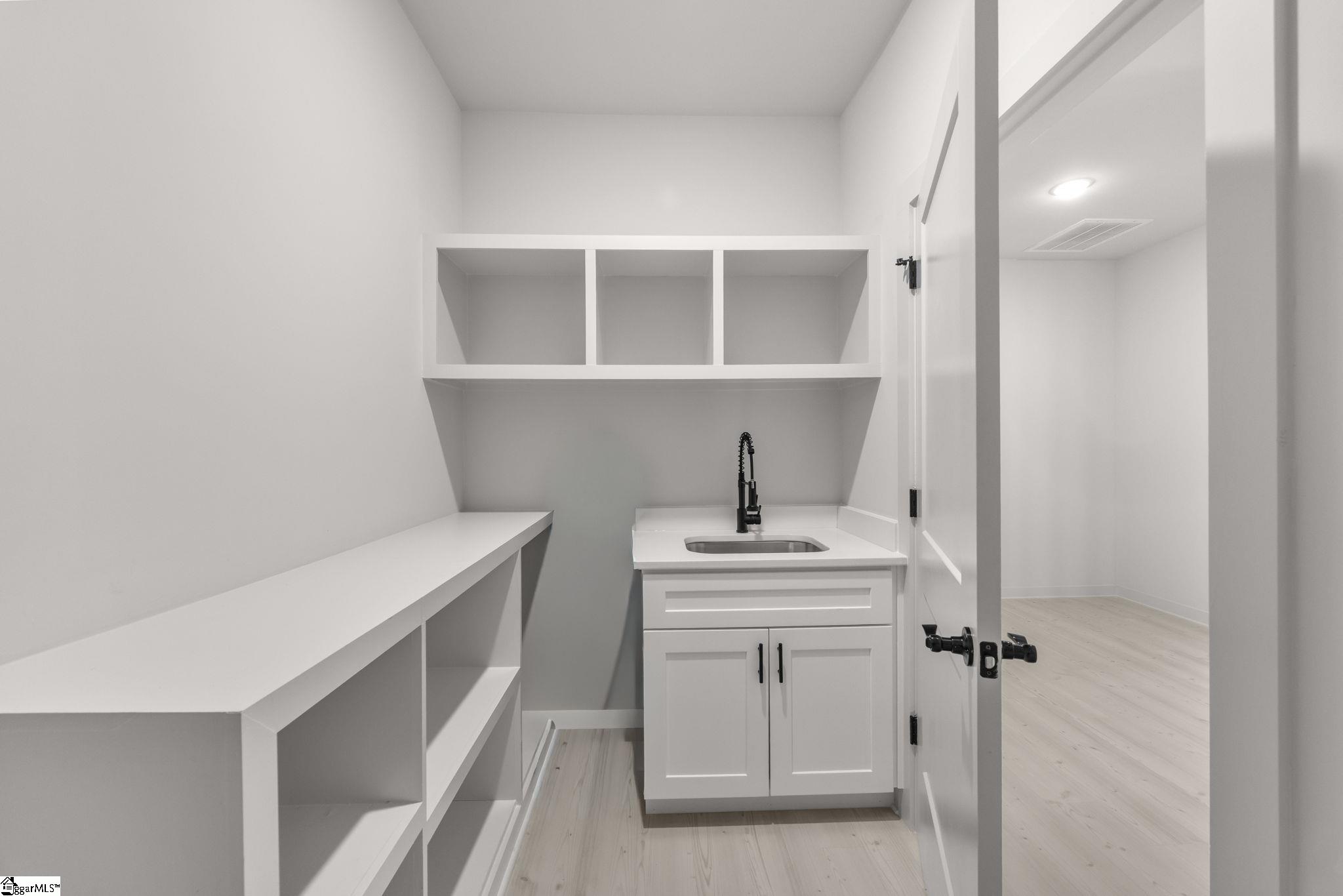 209 Redmond Drive Fountain Inn, SC 29644