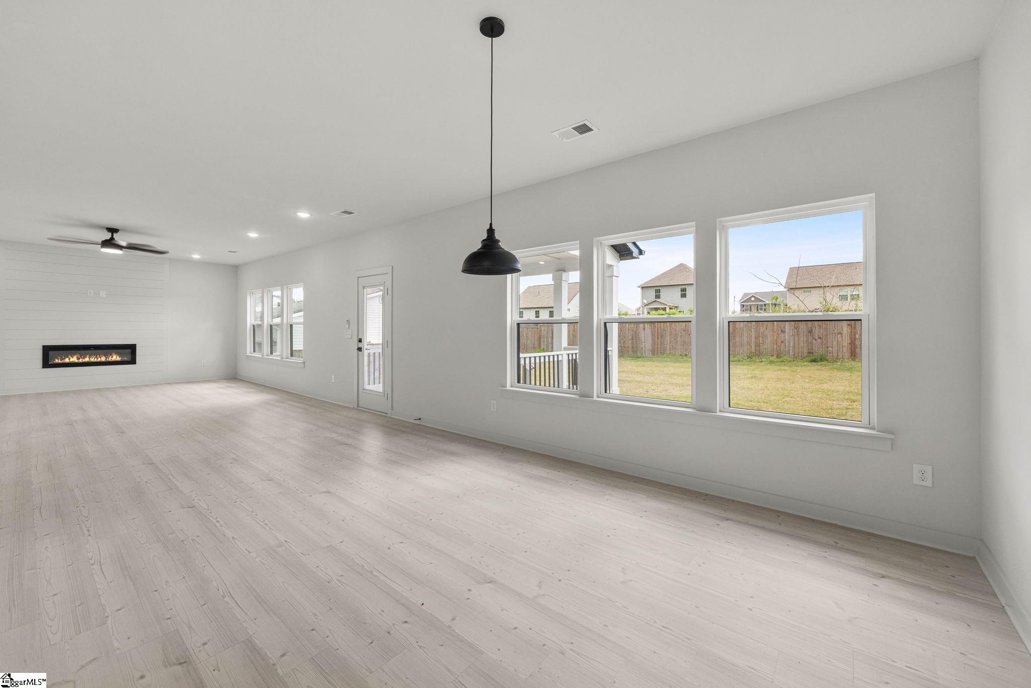 209 Redmond Drive Fountain Inn, SC 29644
