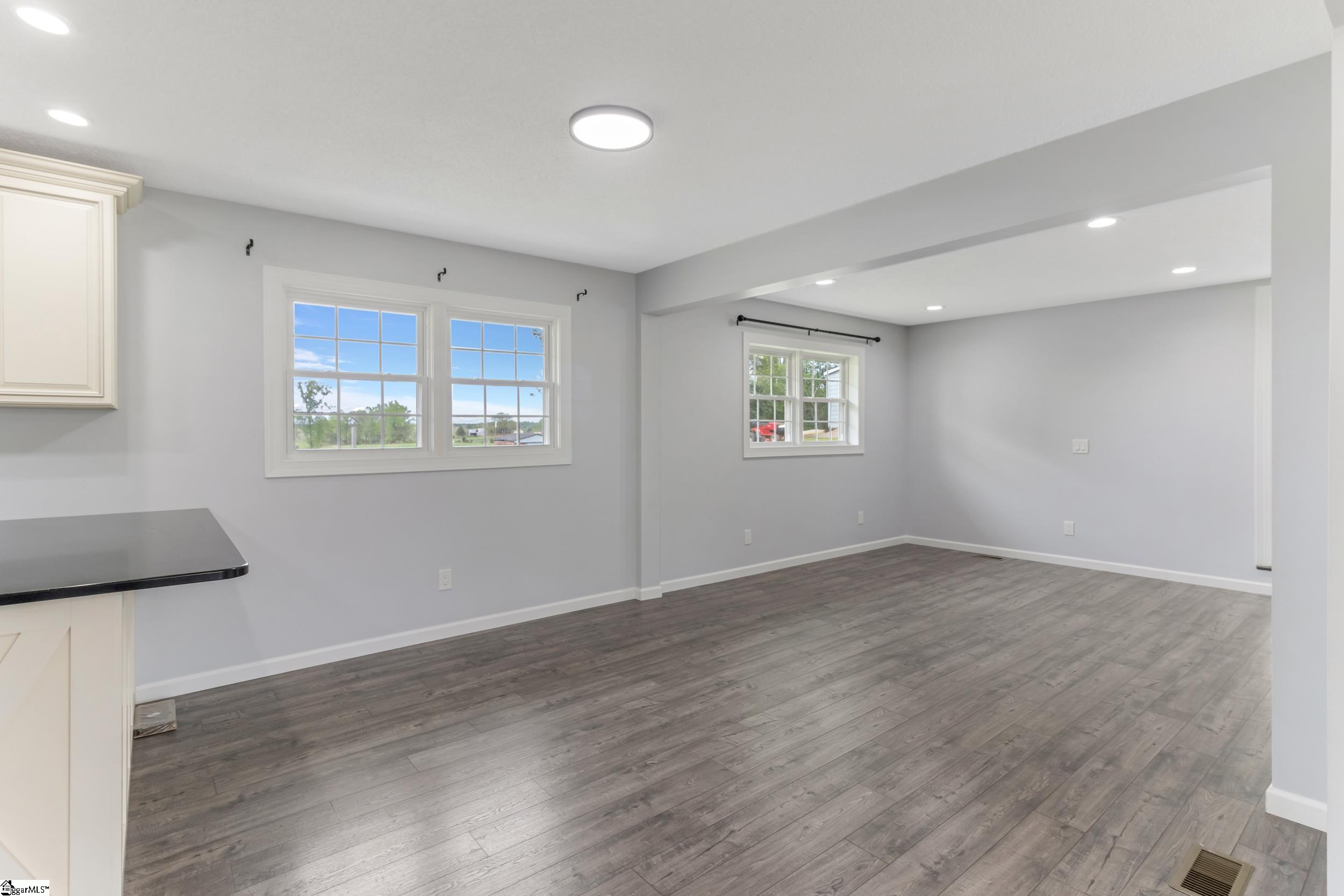 GGAR Image 15 - bk41587375