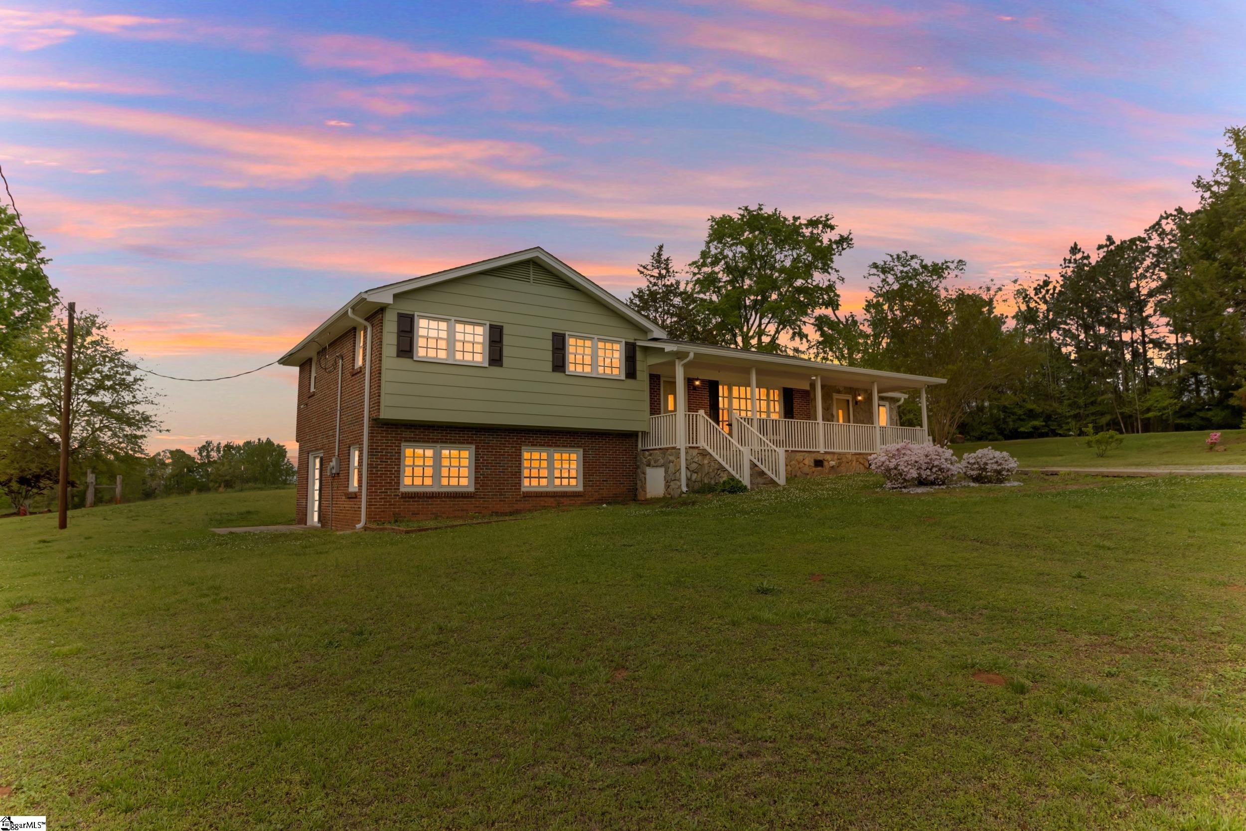 GGAR Image 39 - bk41587375
