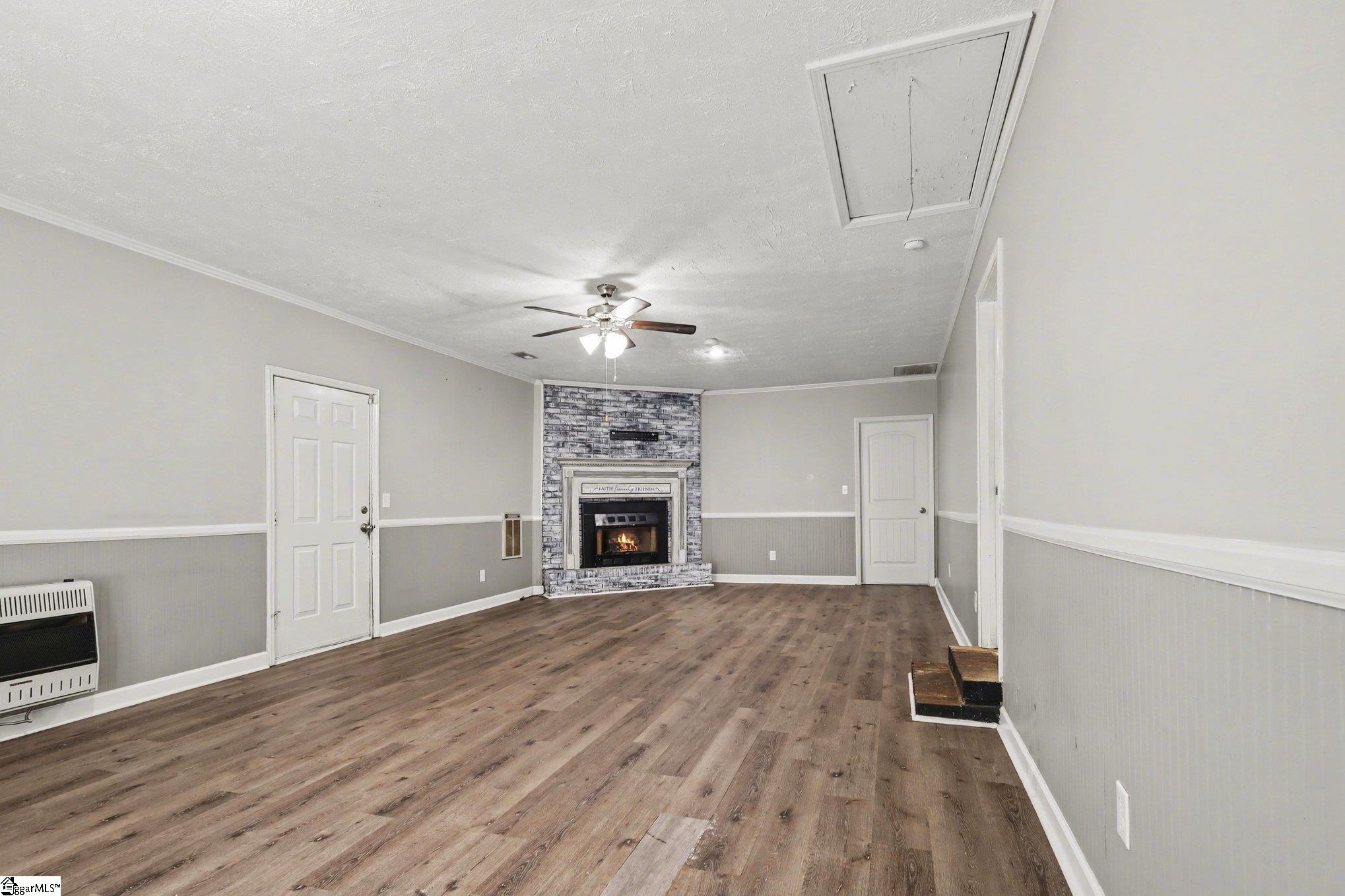 274 Gibson Road Easley, SC 29640